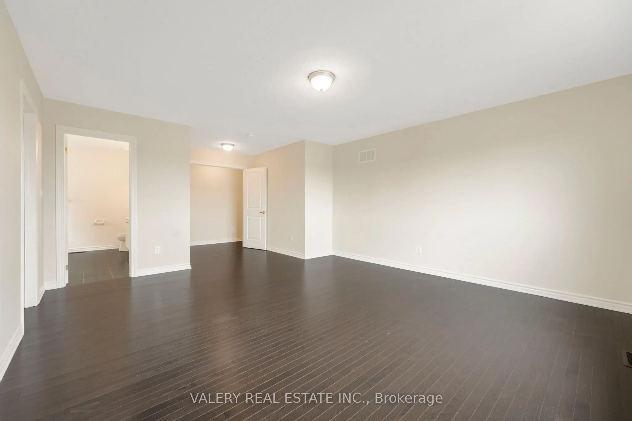 17 Oriole Crescent