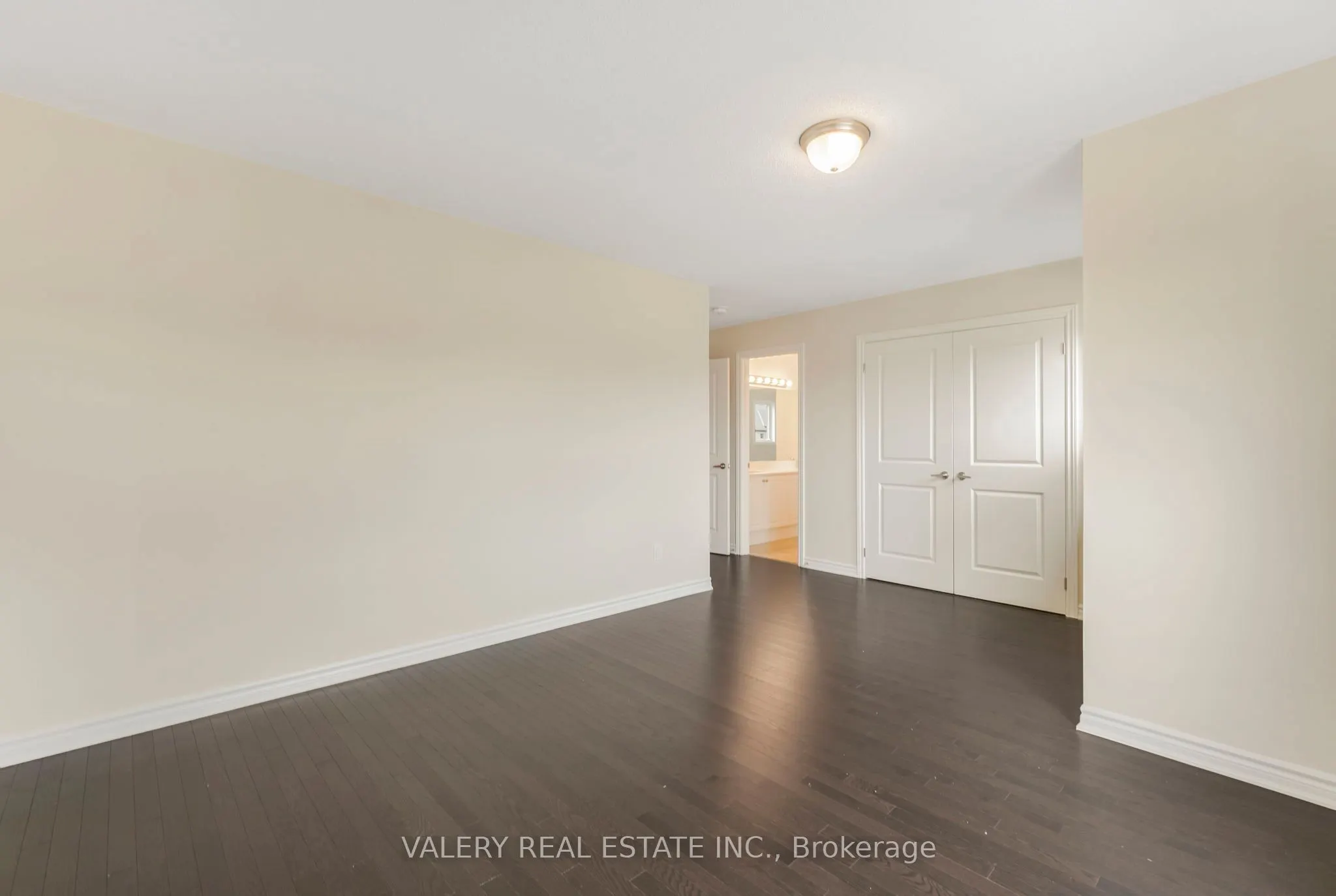 17 Oriole Crescent