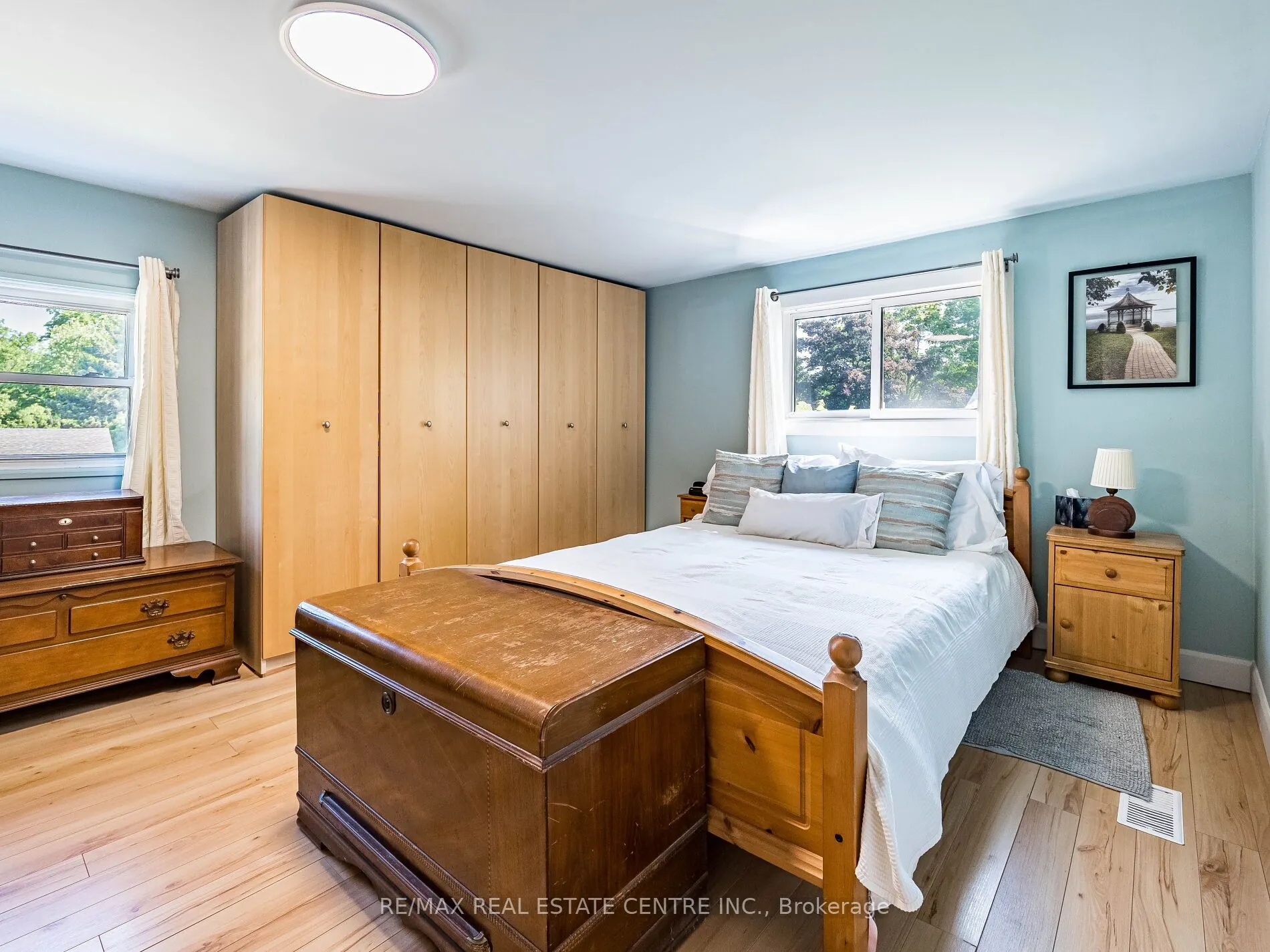 25 Highlander Street