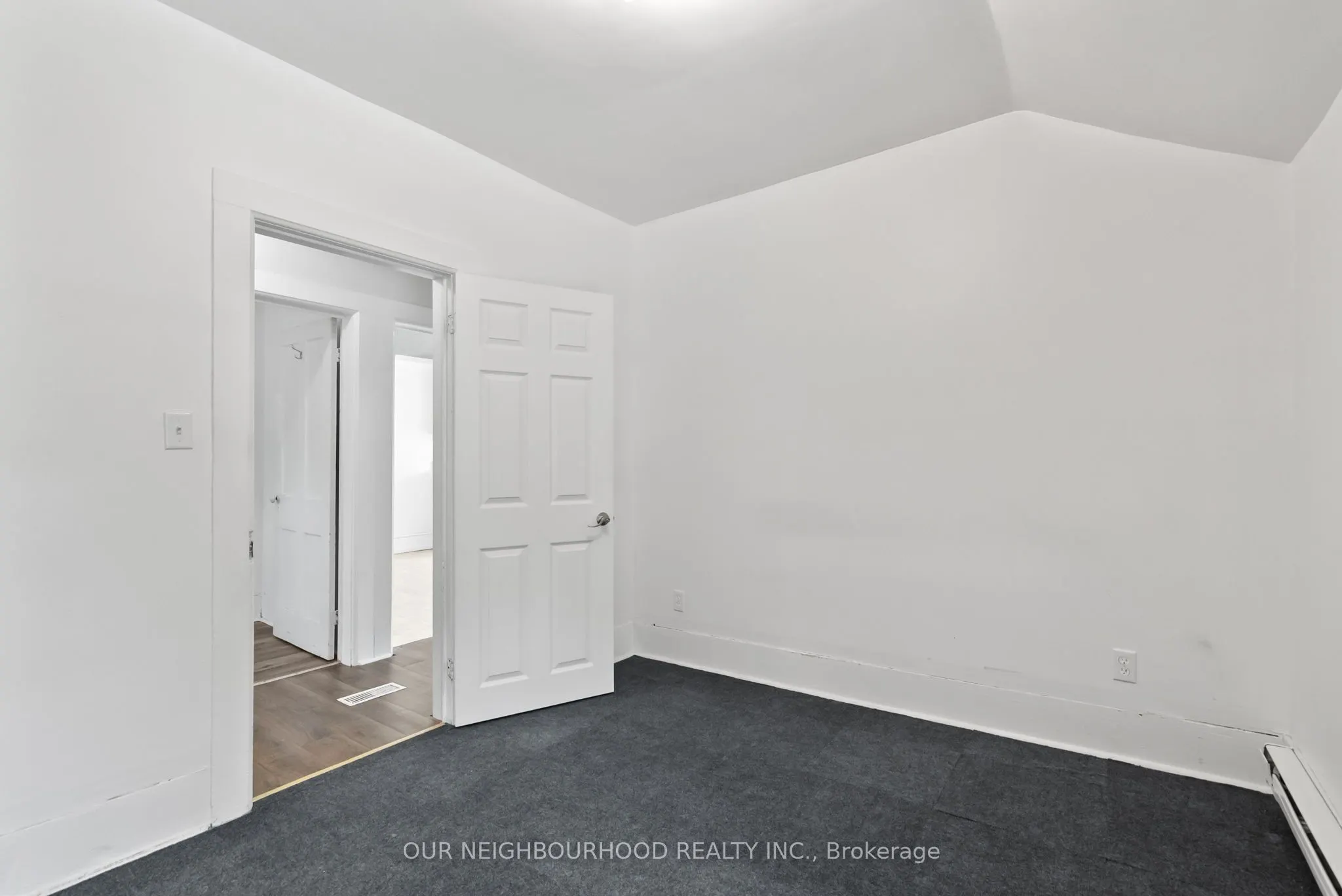 31 Canrobert Street N