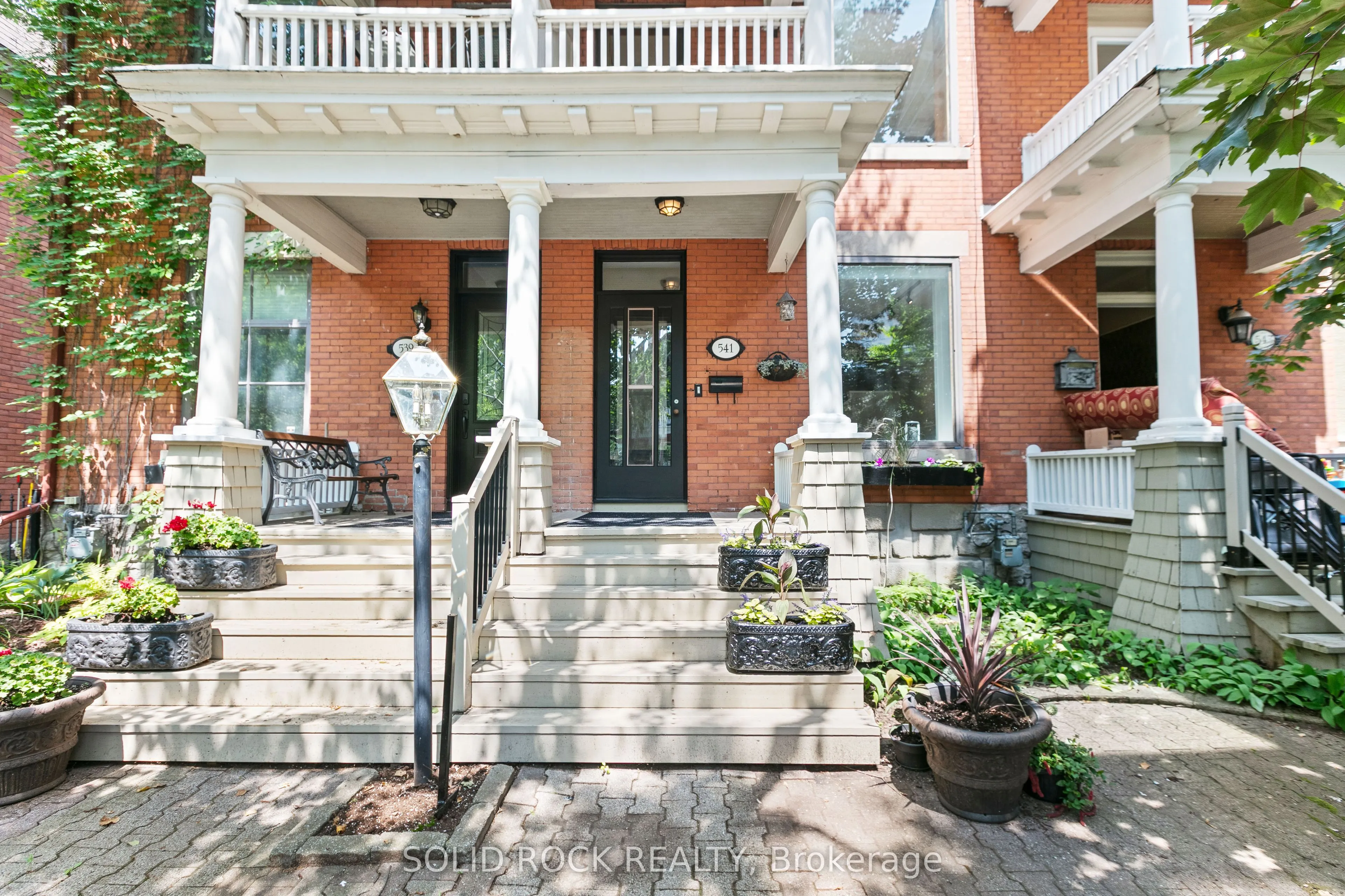 541 Besserer Street