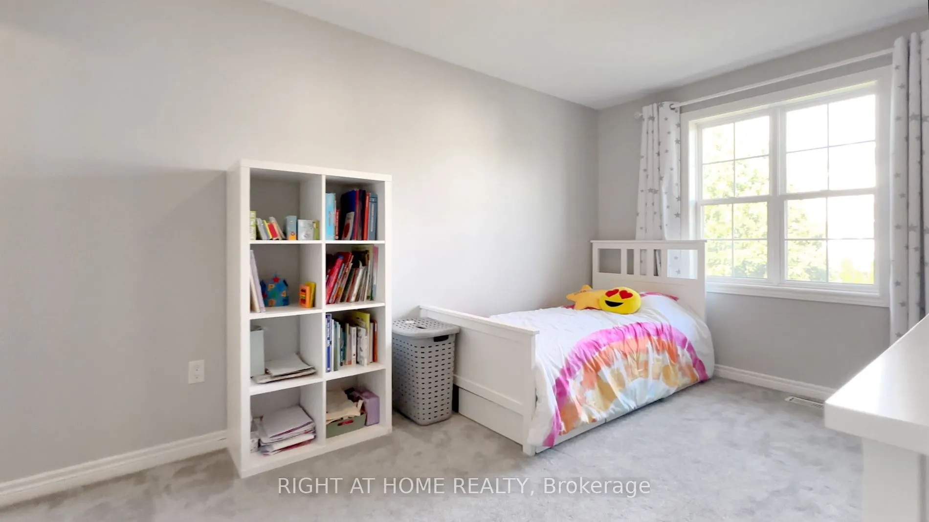 1085 Harrogate Drive, #35