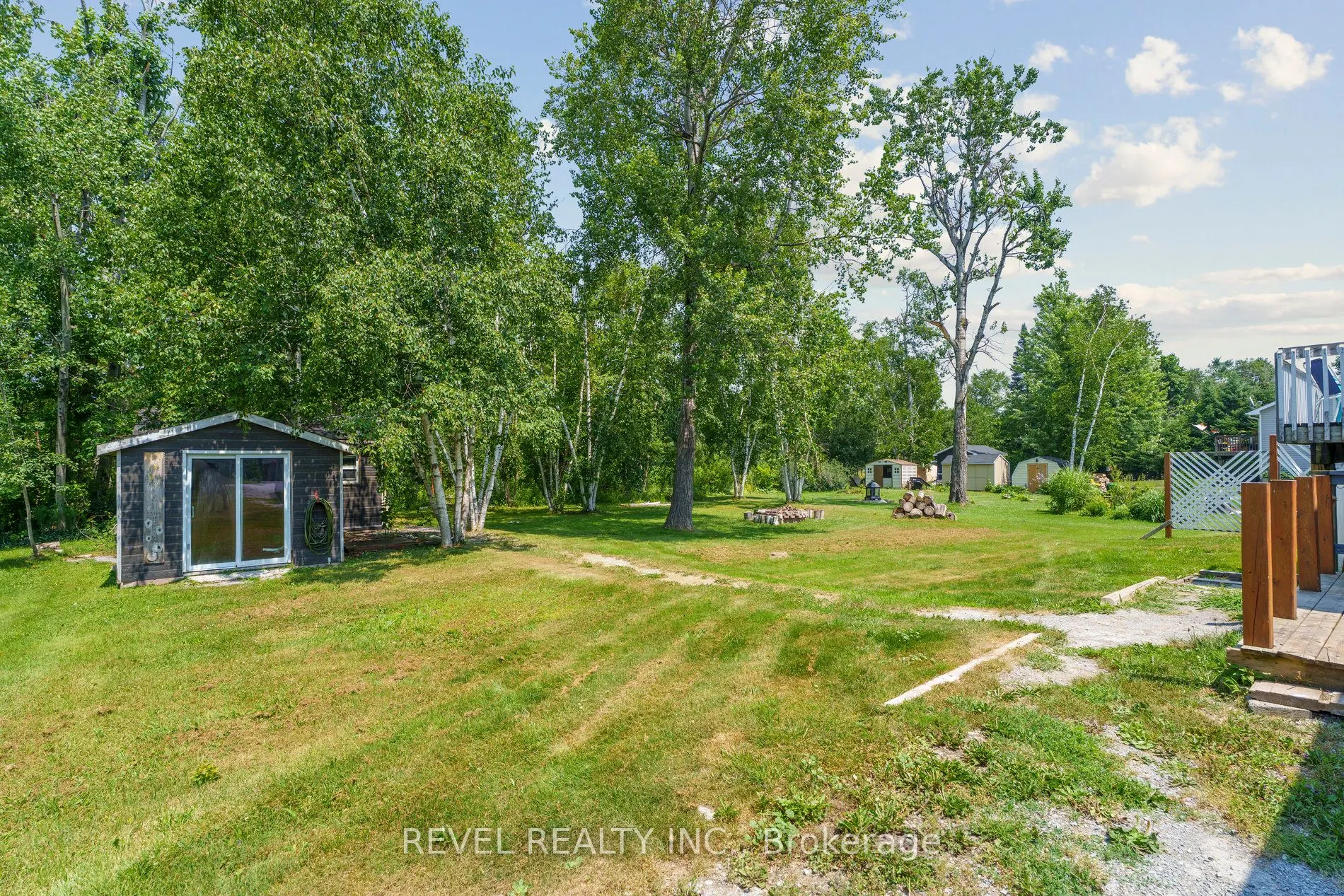 40 Greenwood Crescent