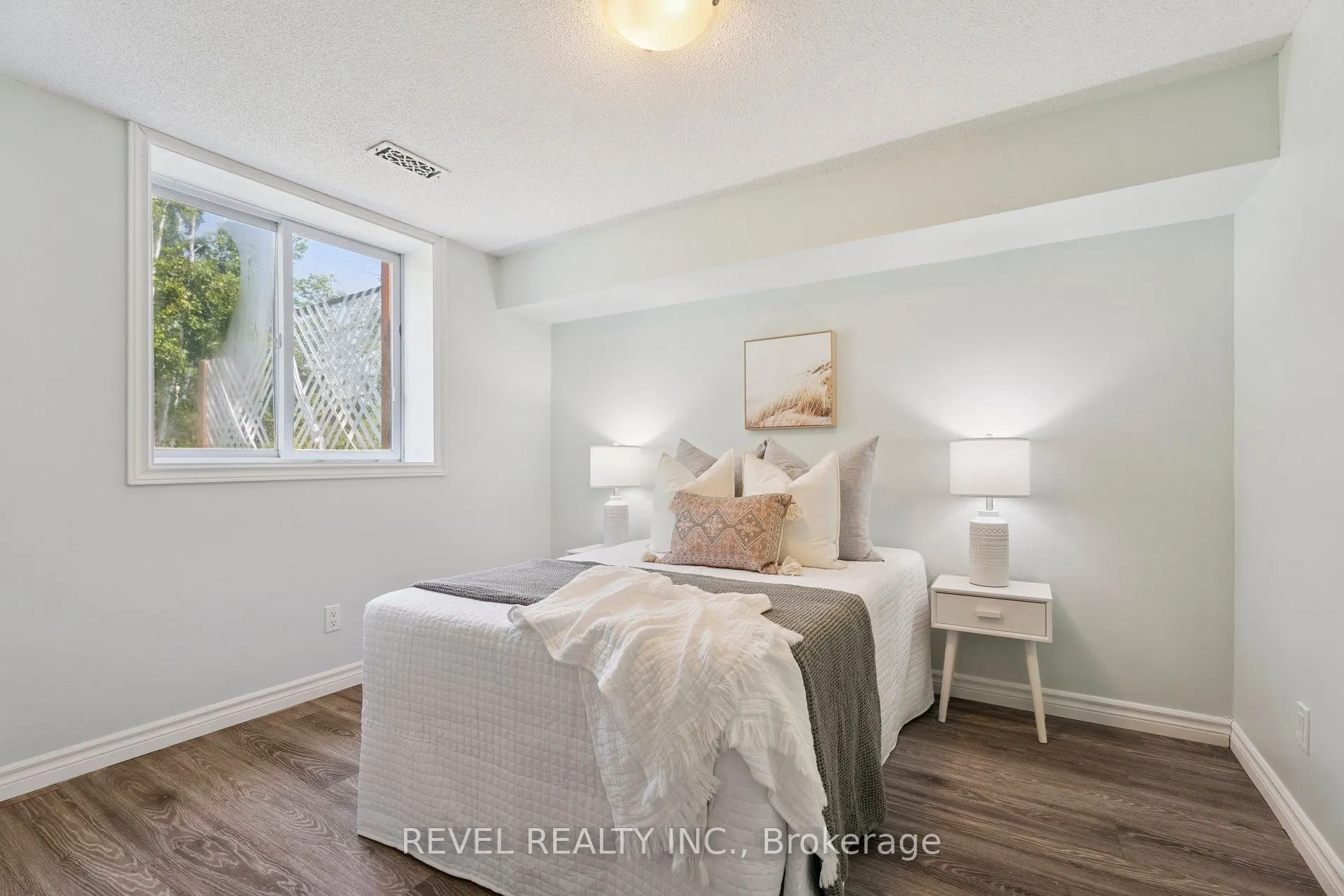 40 Greenwood Crescent