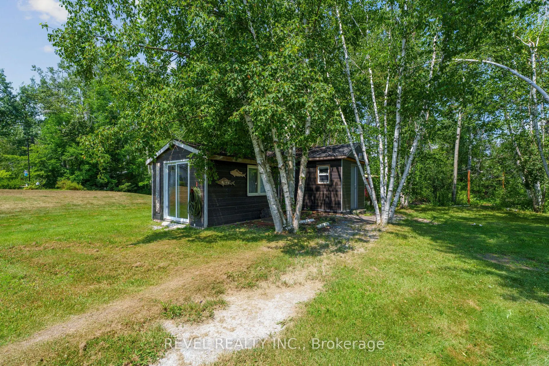 40 Greenwood Crescent