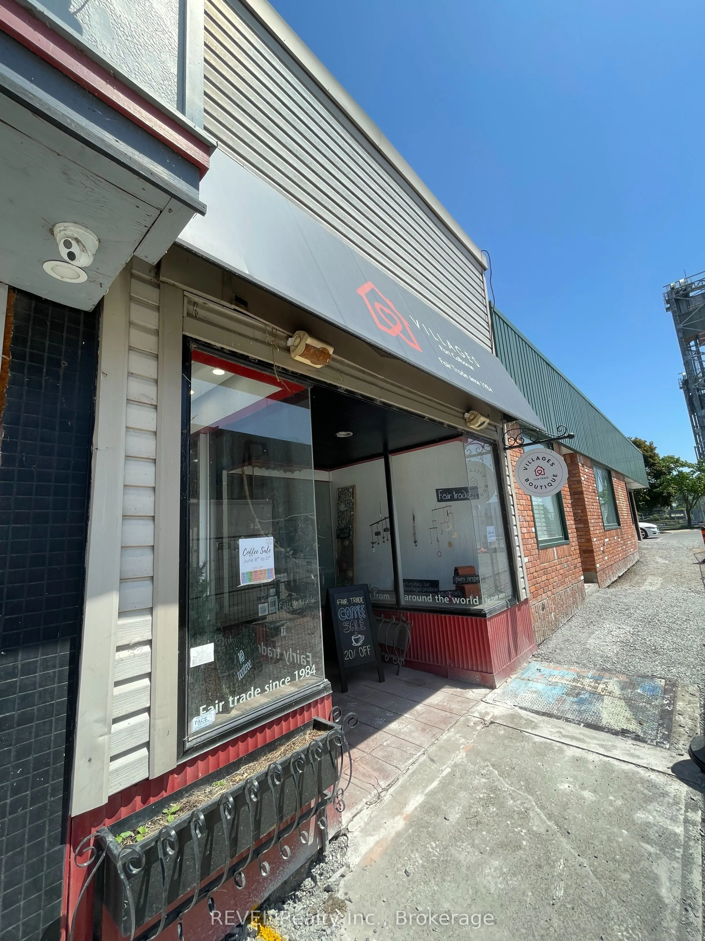 258&260 West Street