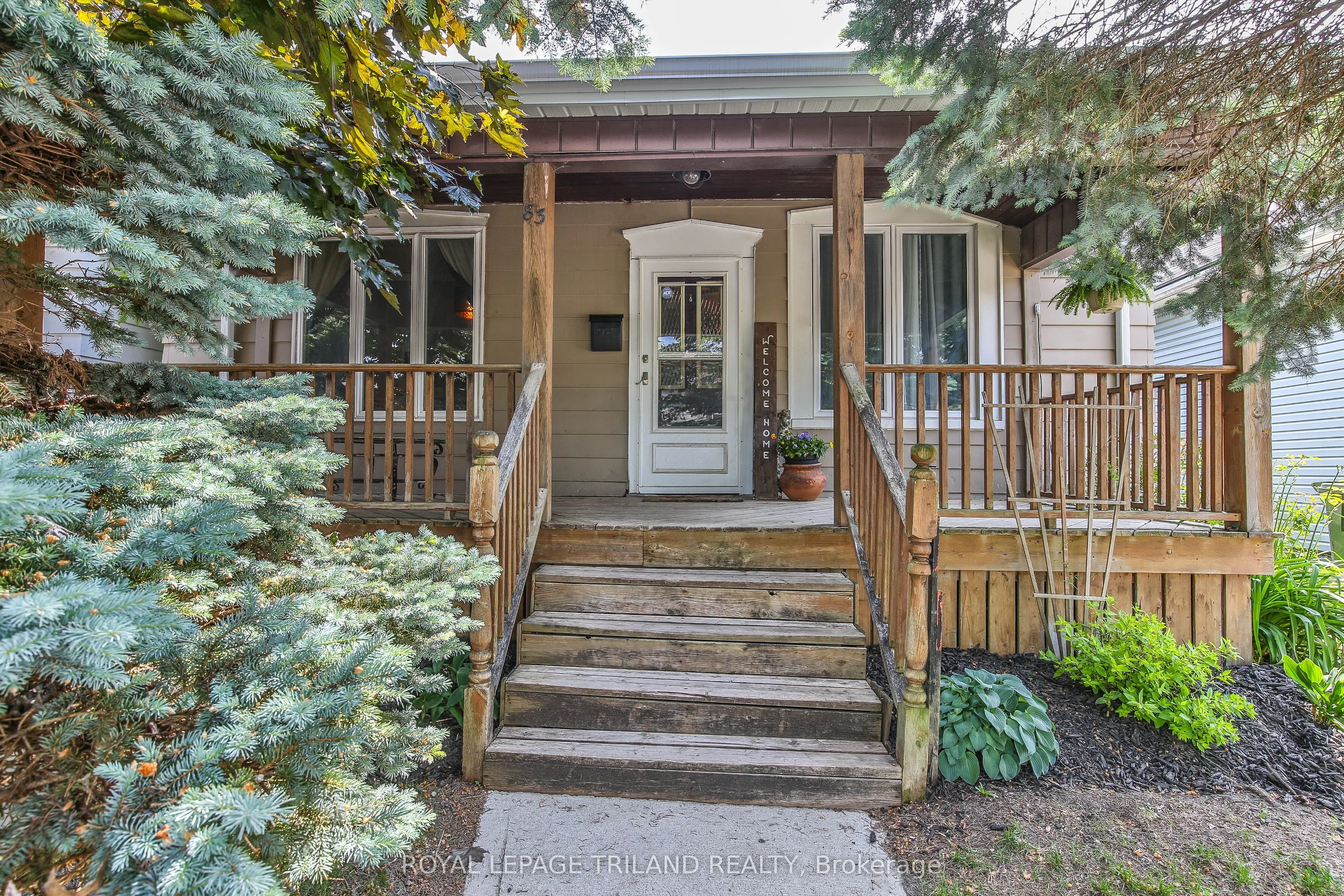 83 Flora Street