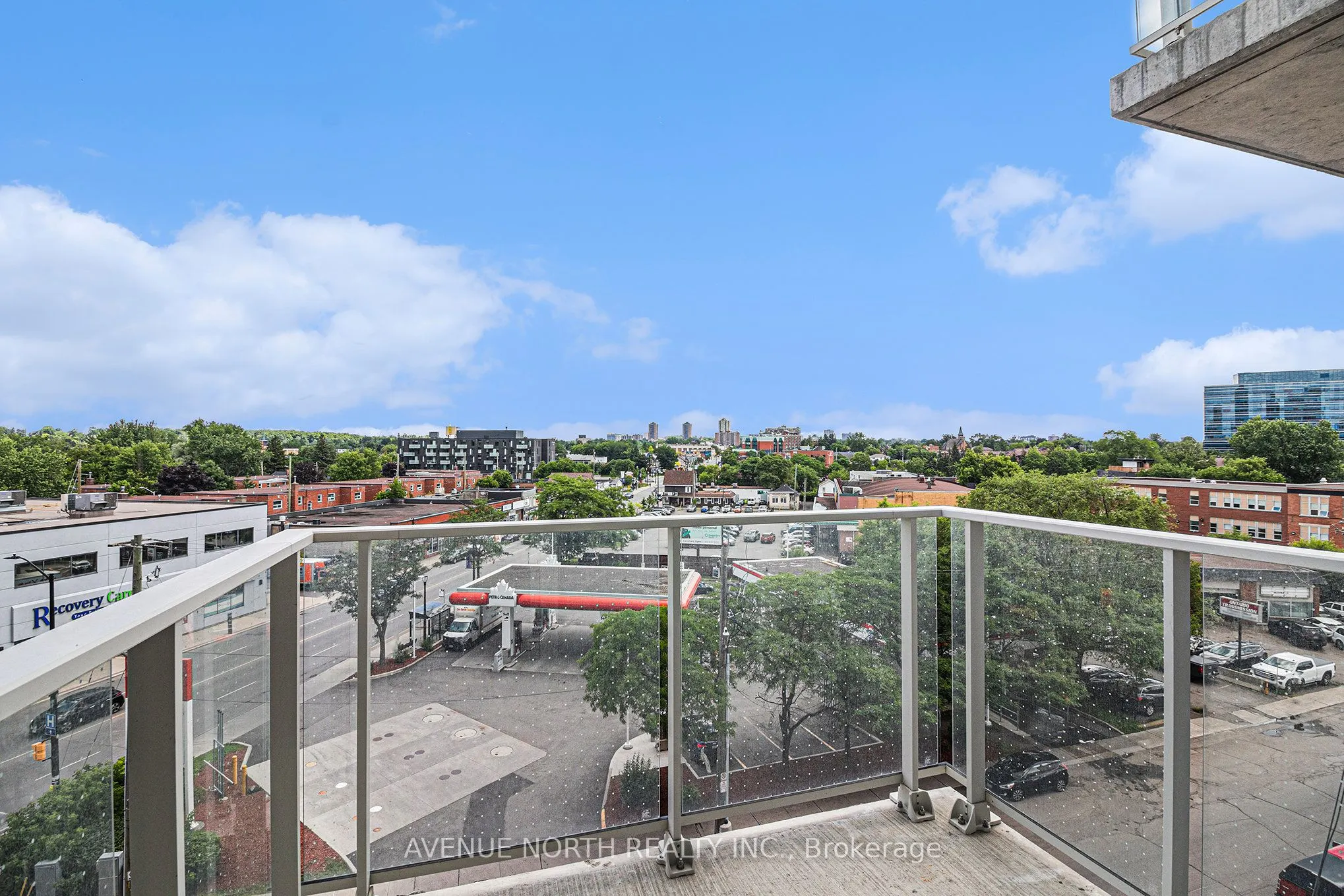 280 Montgomery Street, #1014