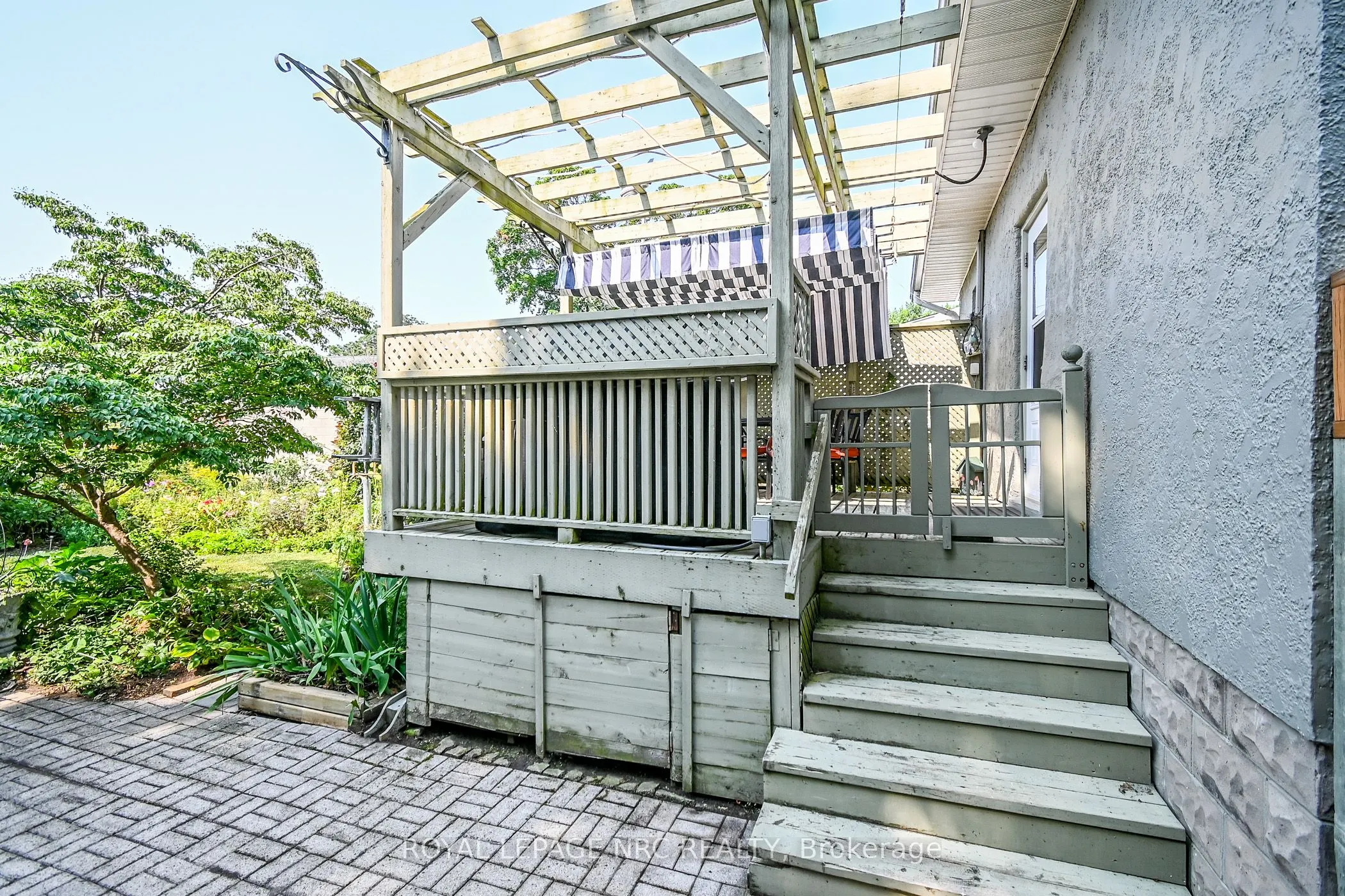 250 Kent Street