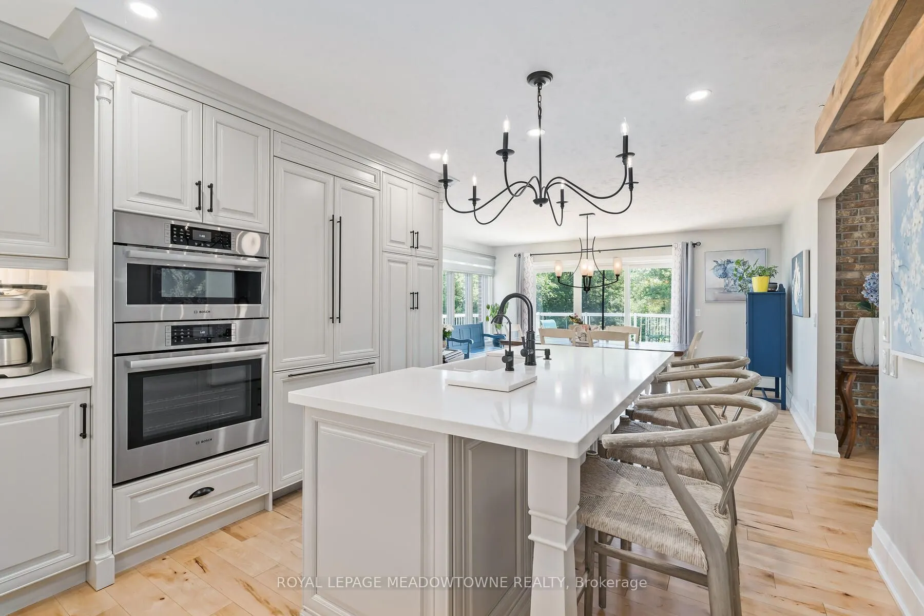 1 Erinlea Crescent
