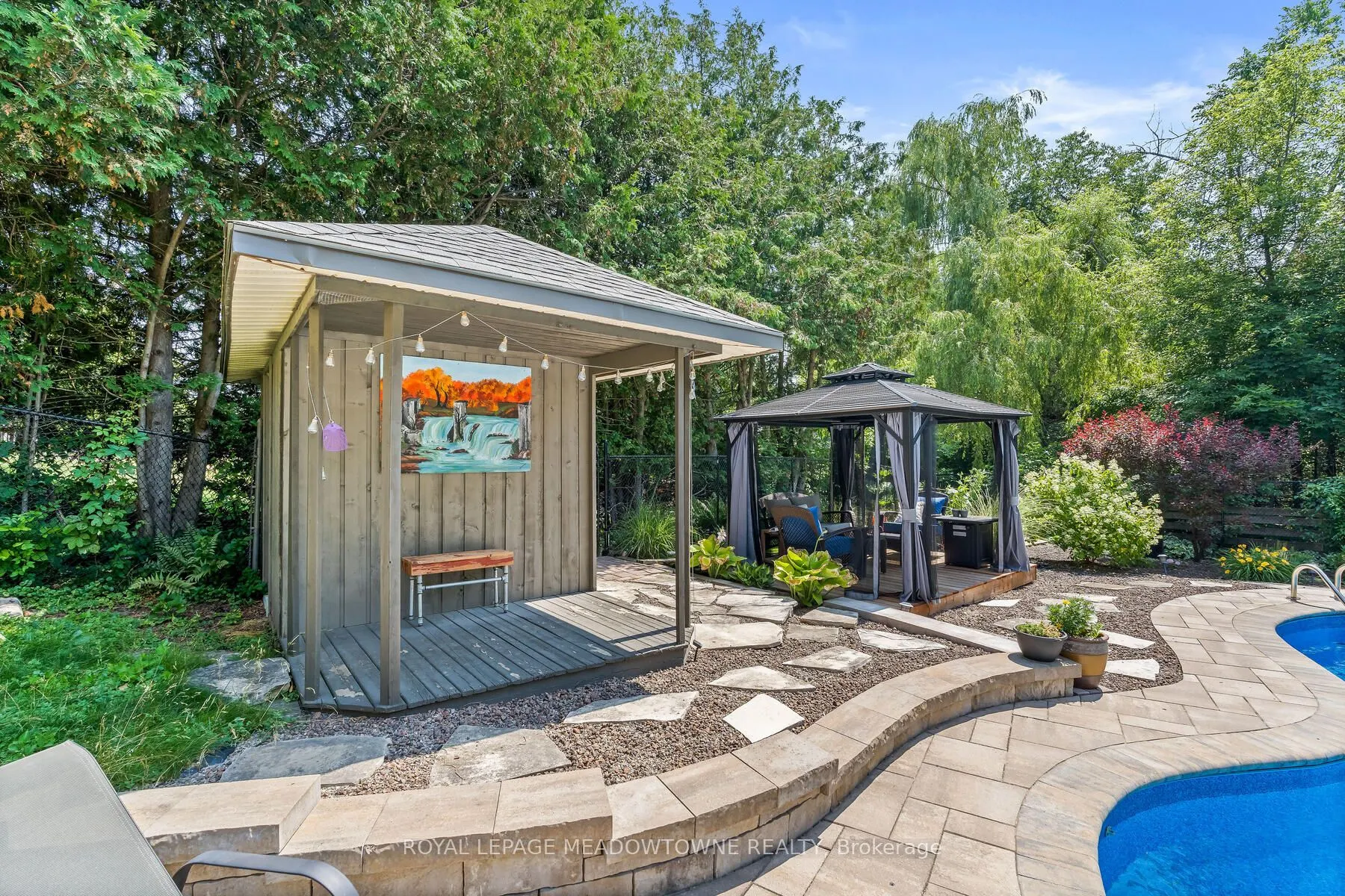 1 Erinlea Crescent