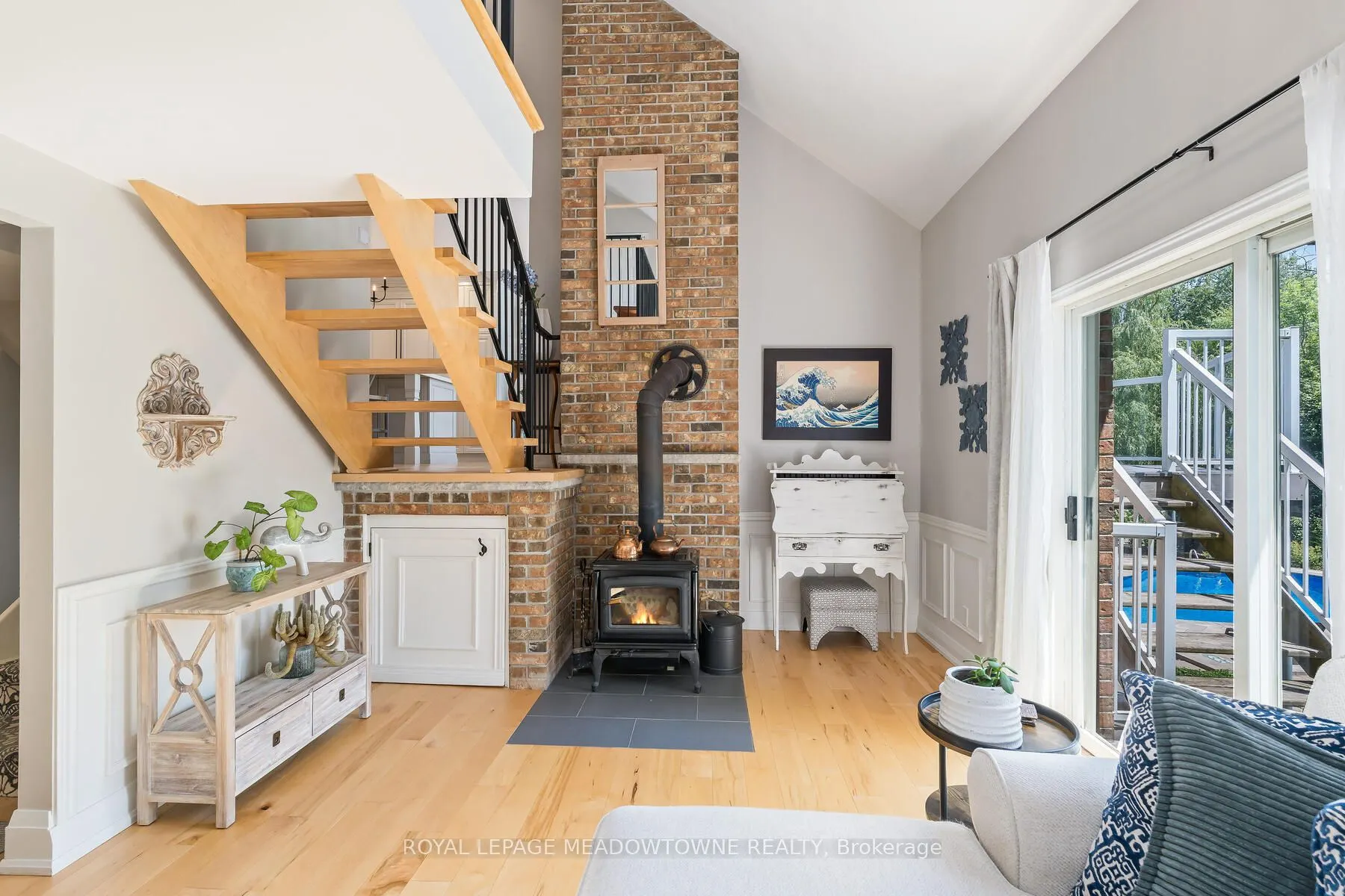 1 Erinlea Crescent