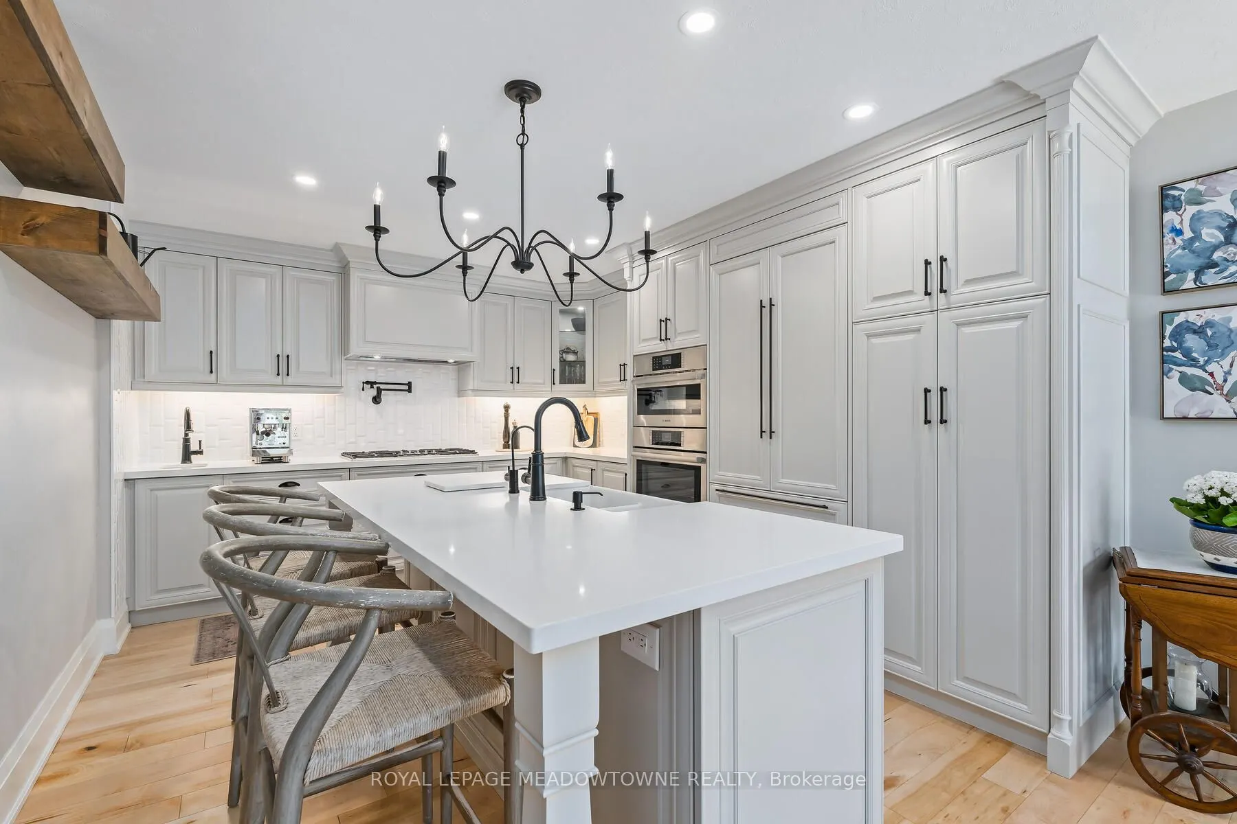 1 Erinlea Crescent