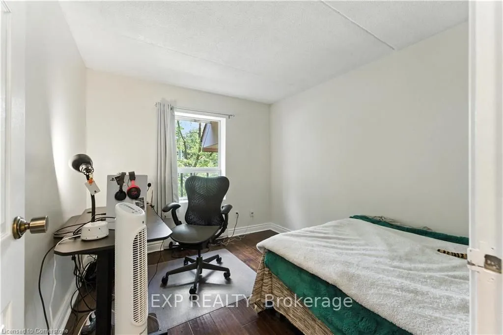 384 Erb Street W, #404