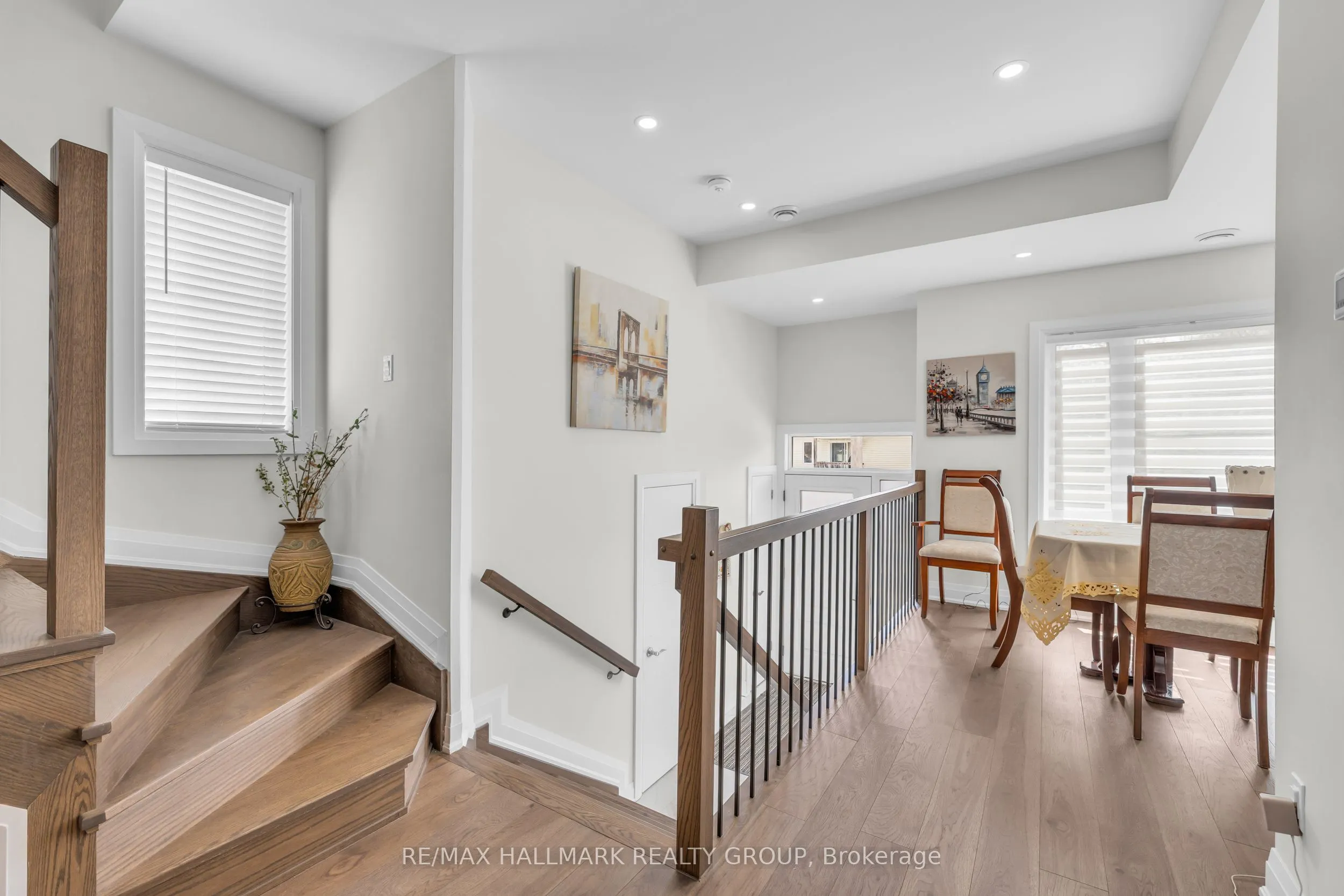 165 LONGPRE Street