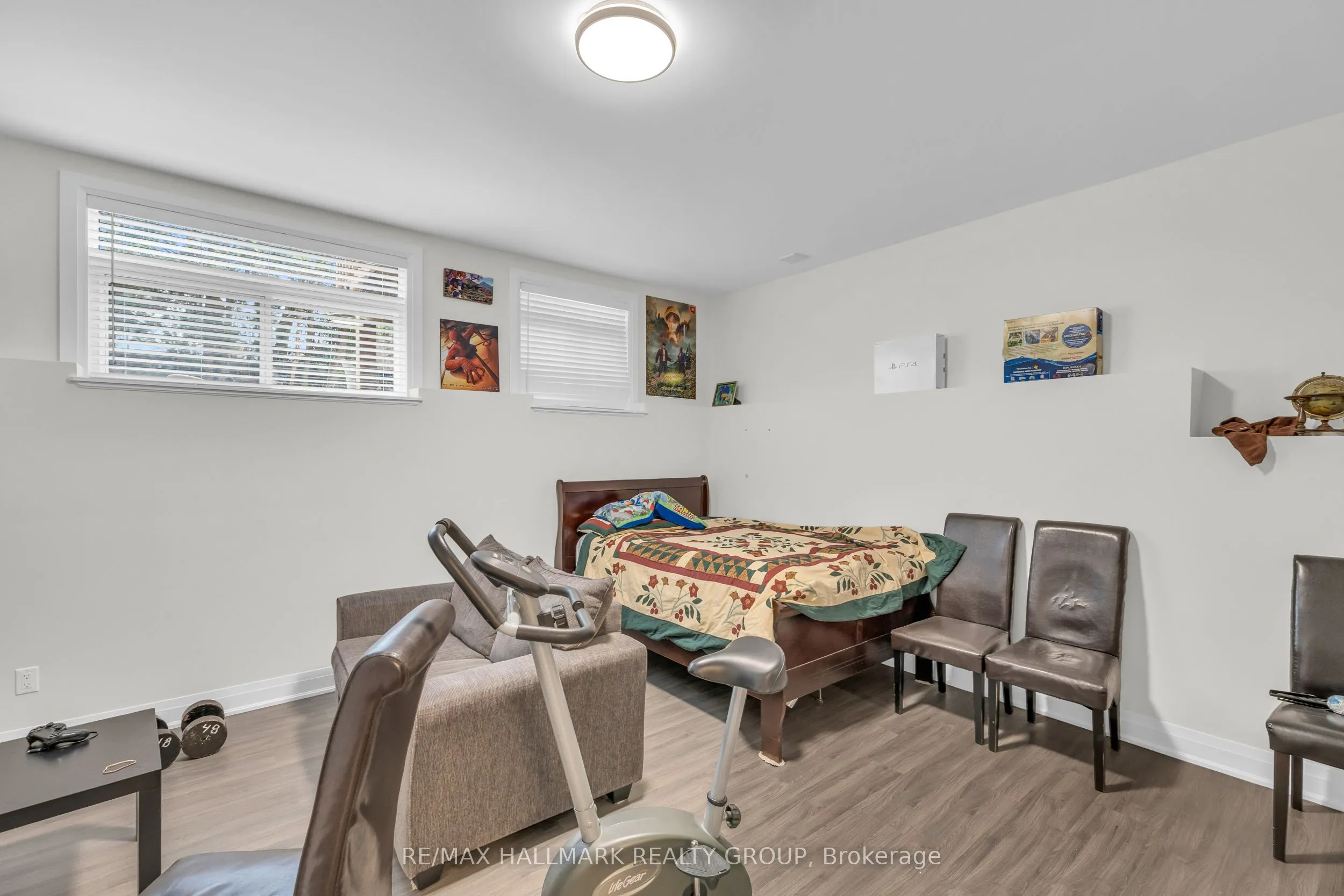 165 LONGPRE Street