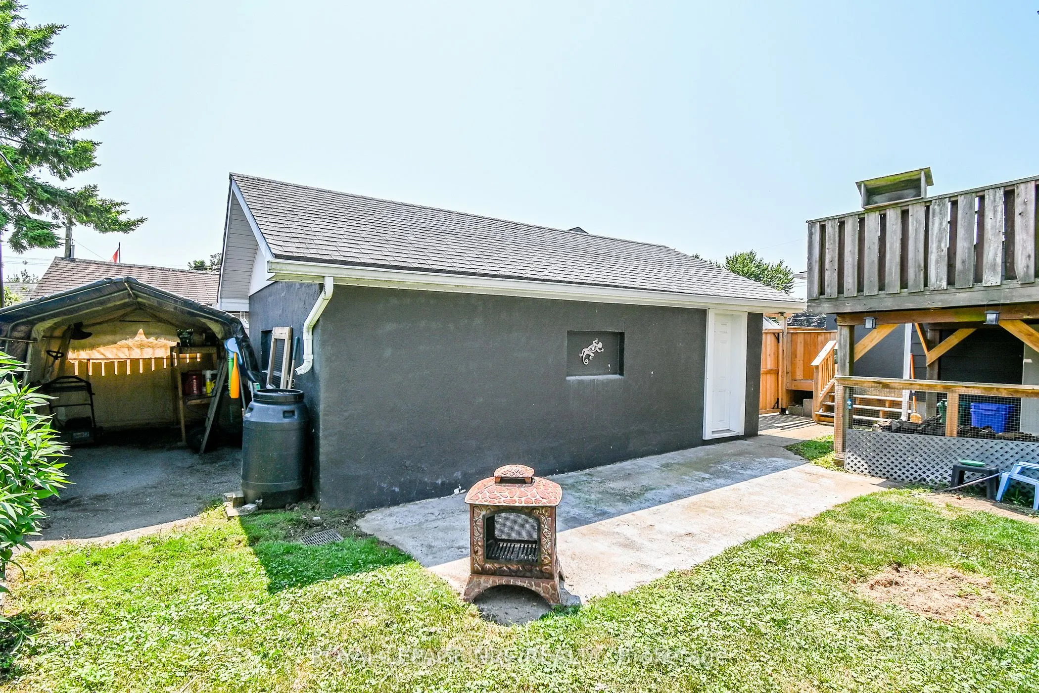 100 Knoll Street