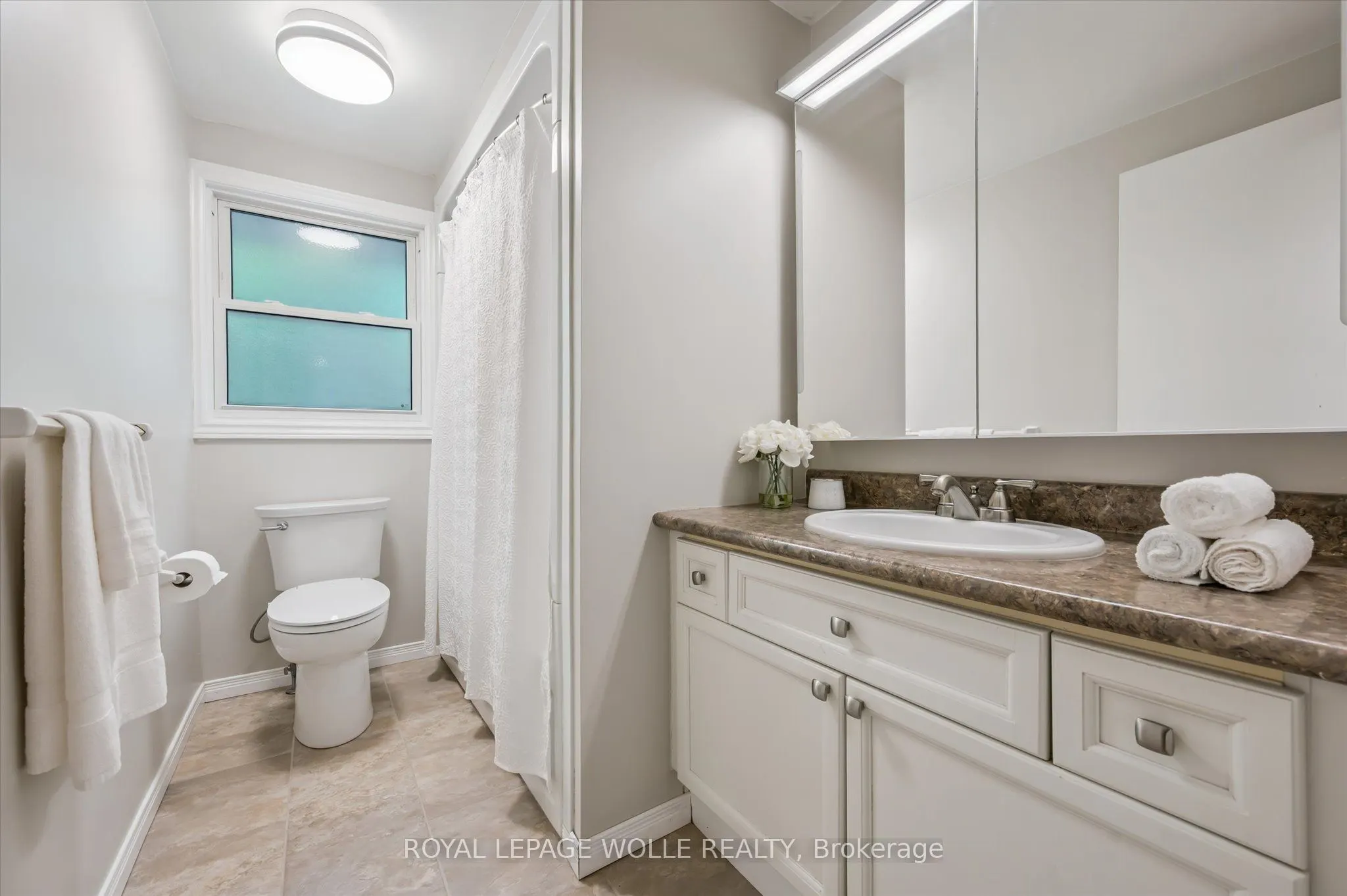 400 Shallmar Court