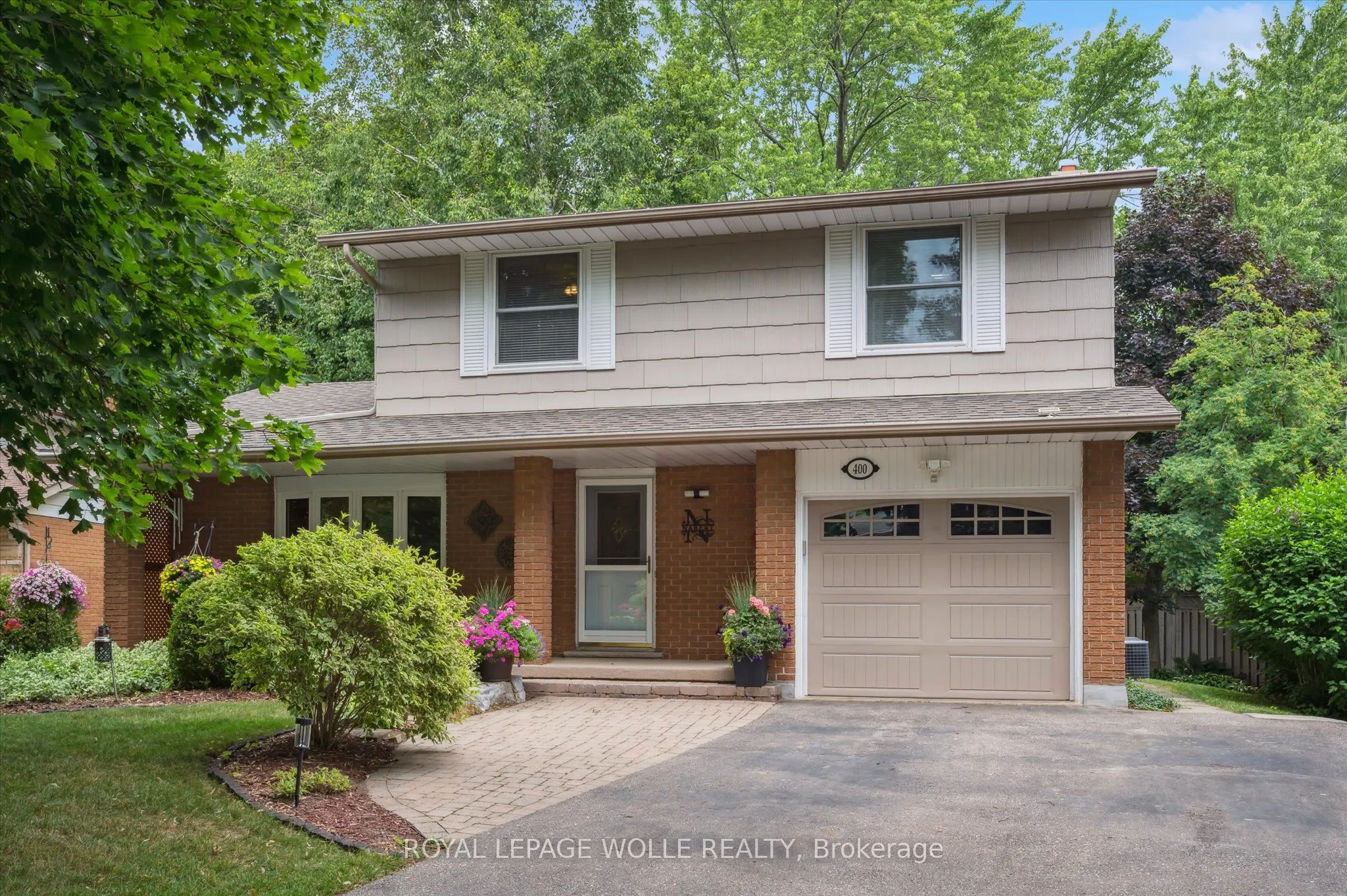 400 Shallmar Court