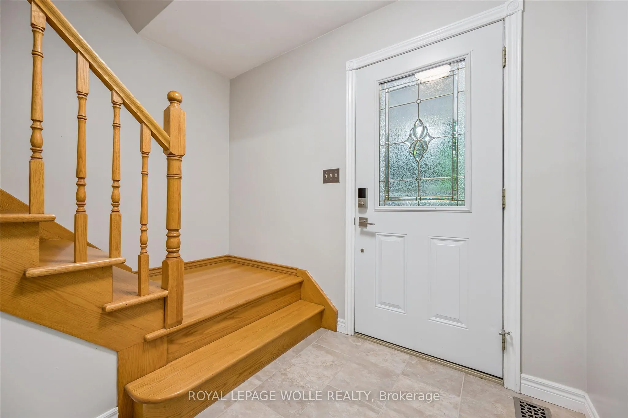 400 Shallmar Court
