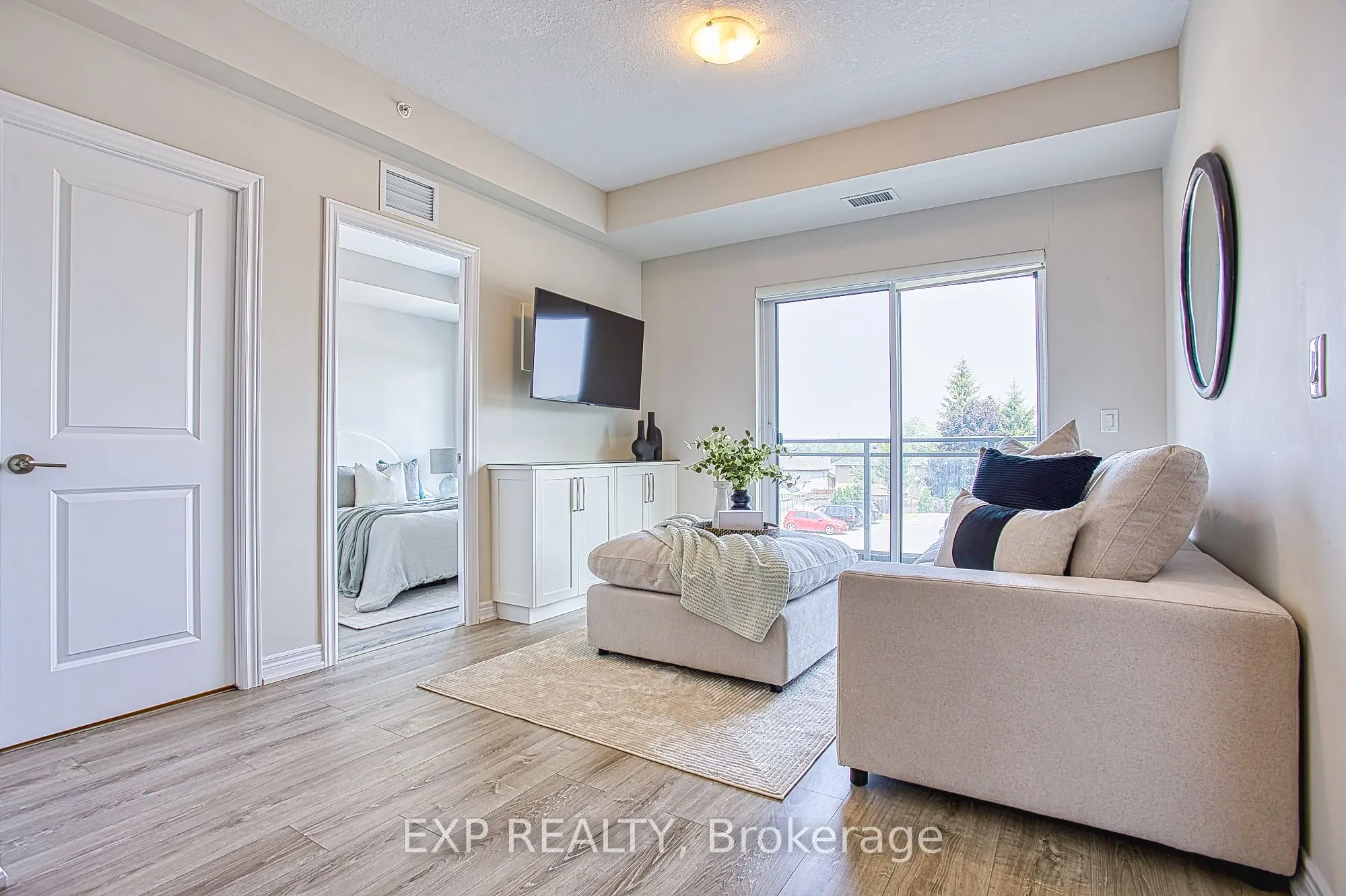 121 Highway 8, #215