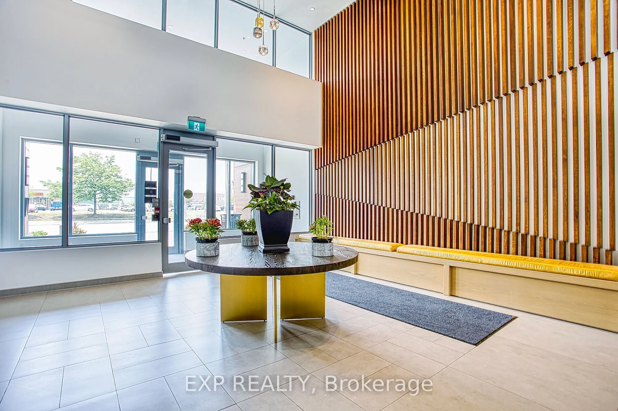 121 Highway 8, #215