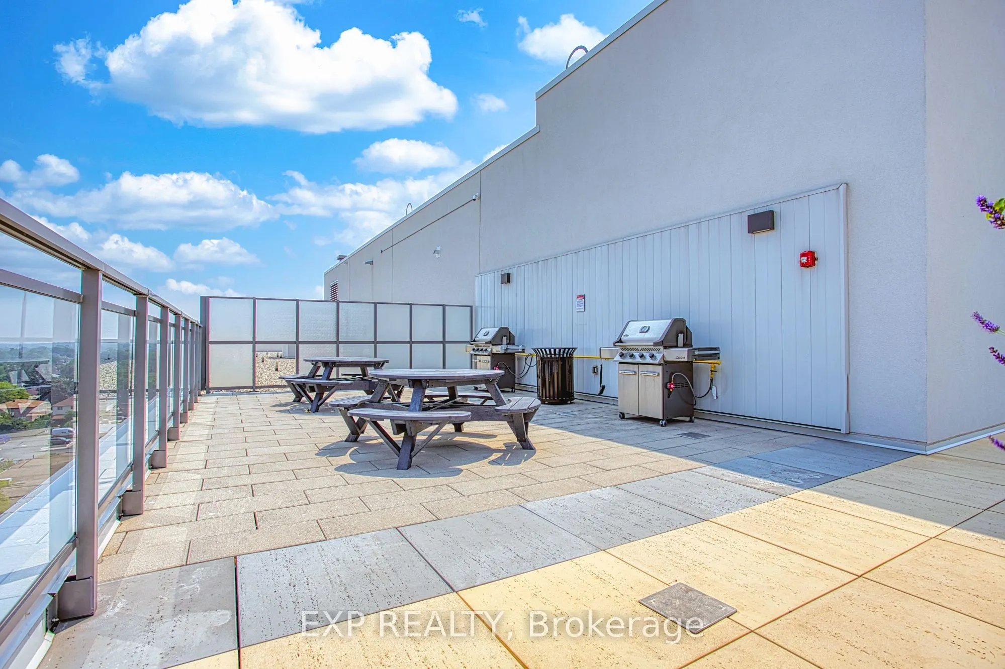 121 Highway 8, #215