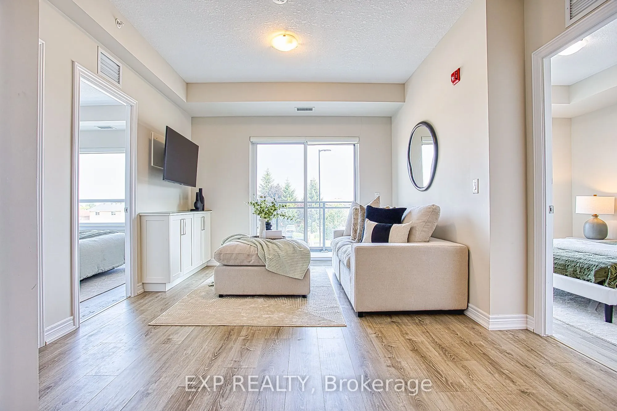 121 Highway 8, #215