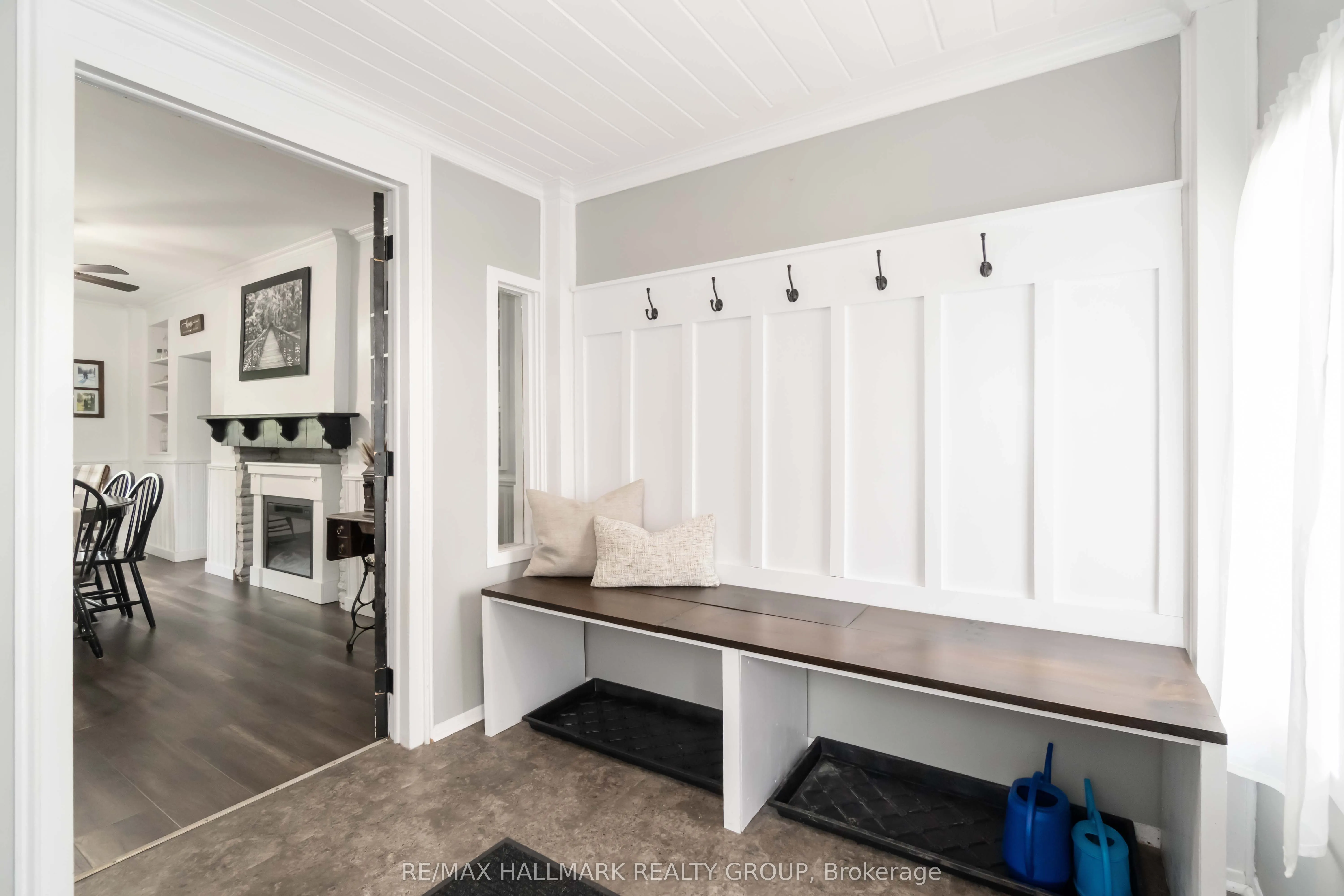 2088 BURNSTOWN Road