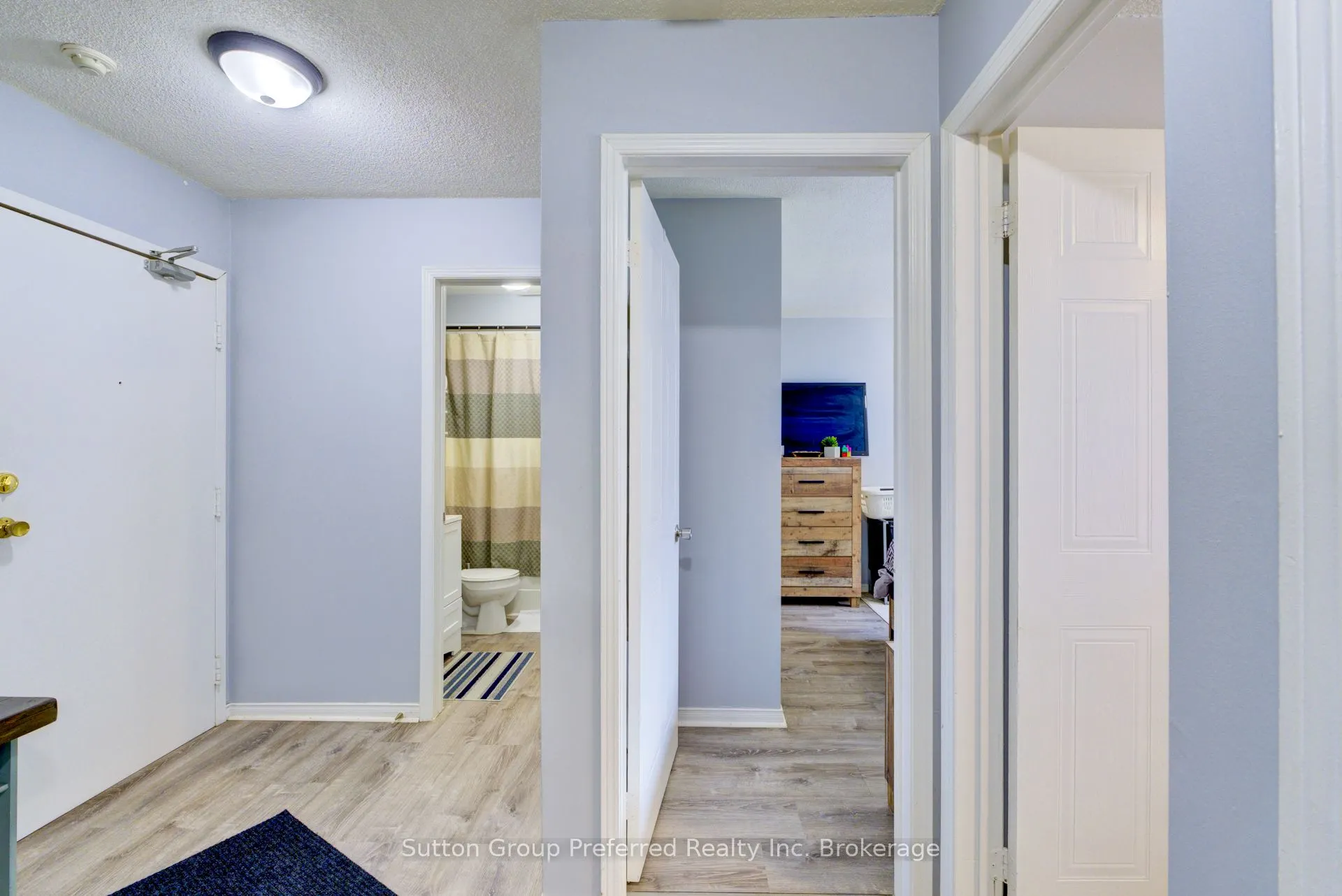 64 Hiawatha Road, #35