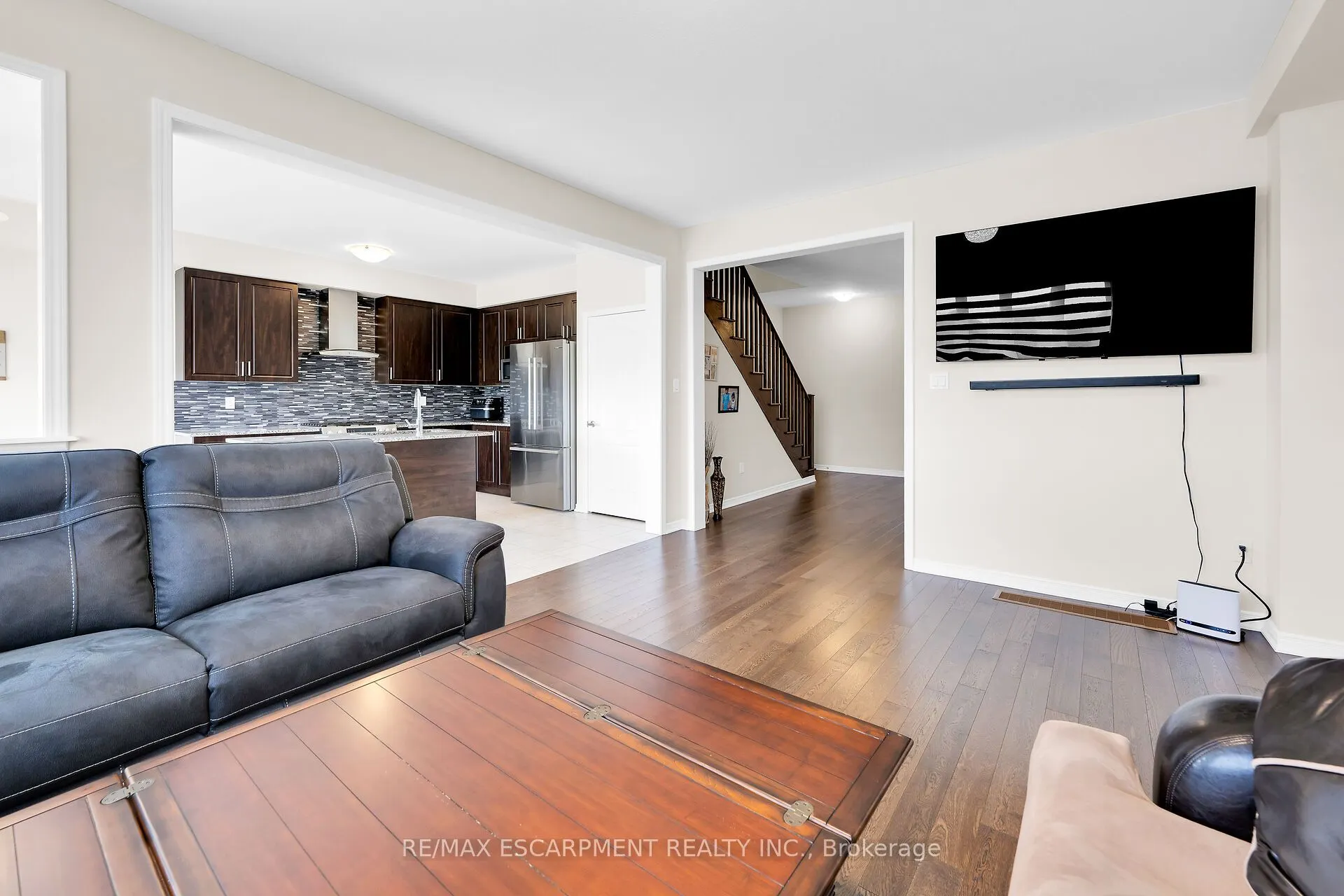 12 Midhurst Heights