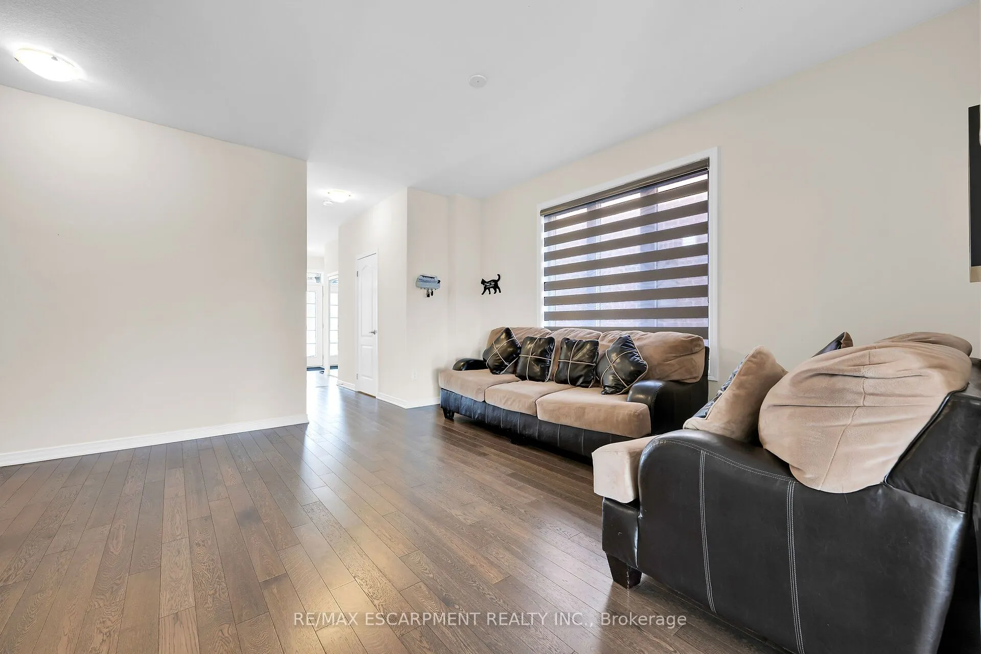 12 Midhurst Heights