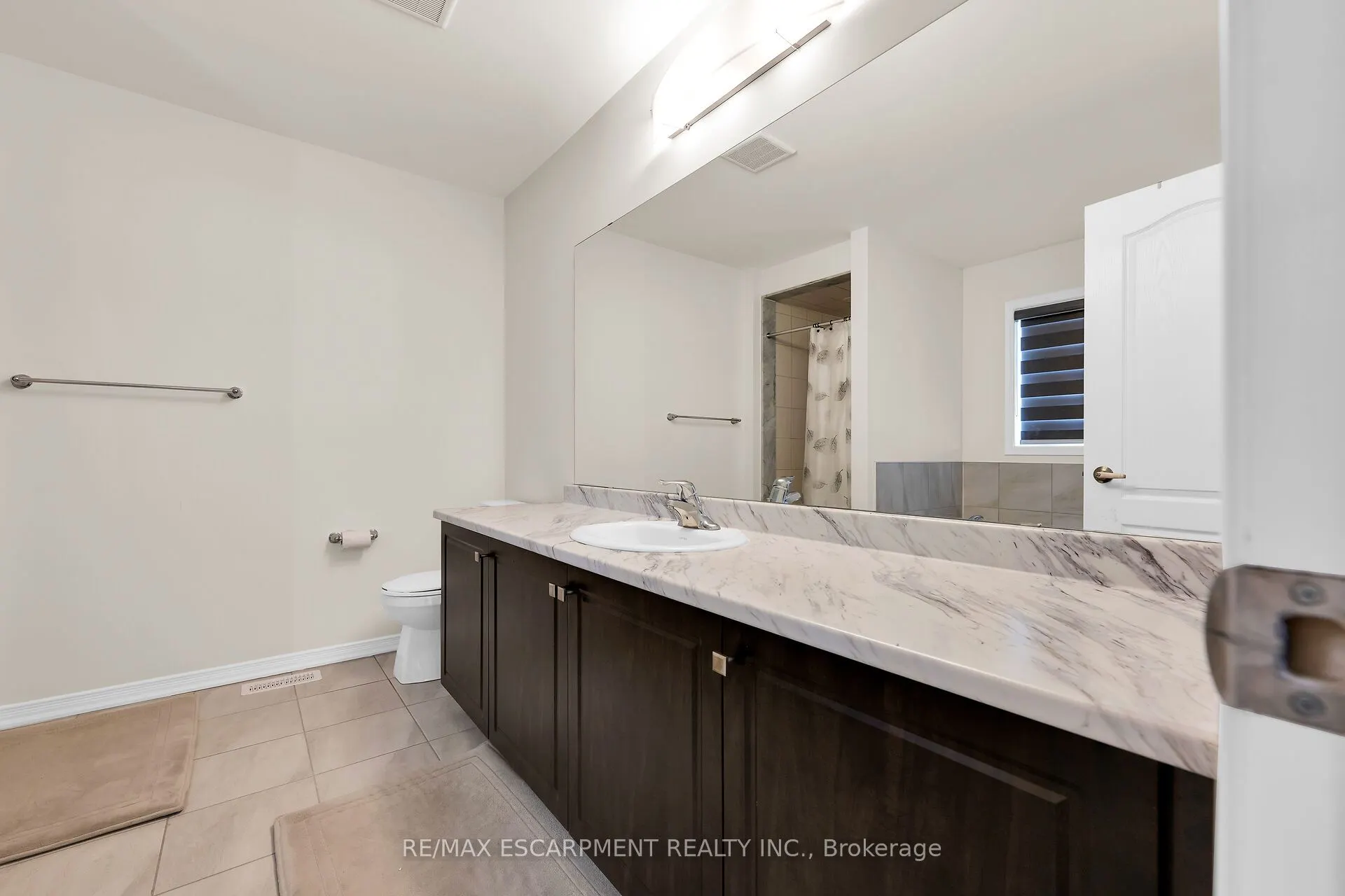 12 Midhurst Heights