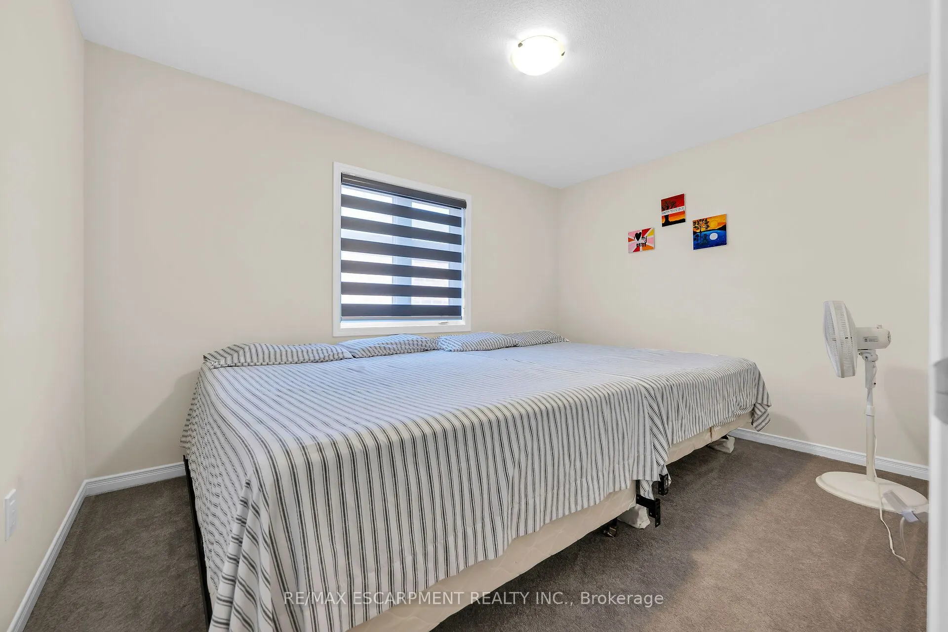 12 Midhurst Heights