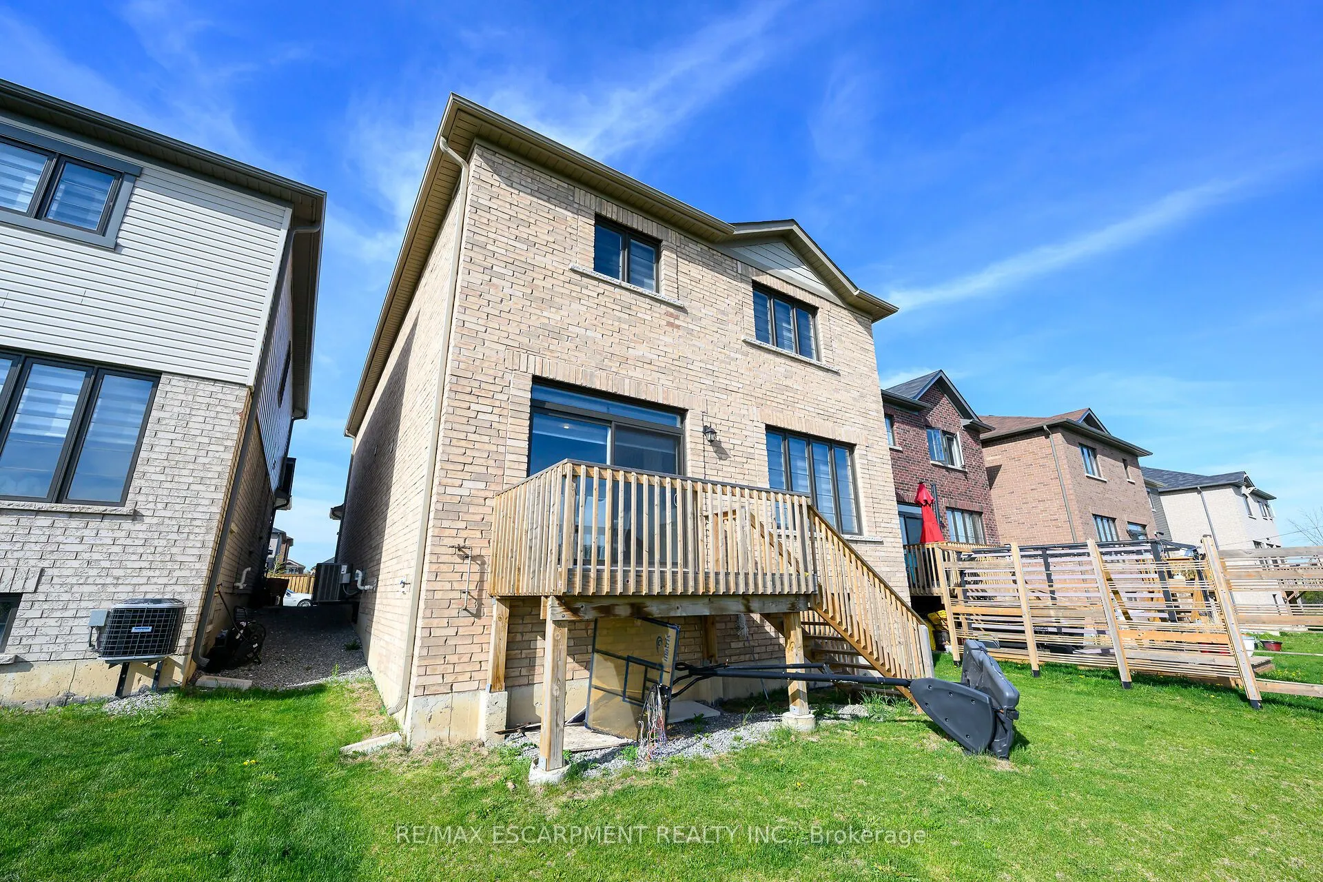 12 Midhurst Heights