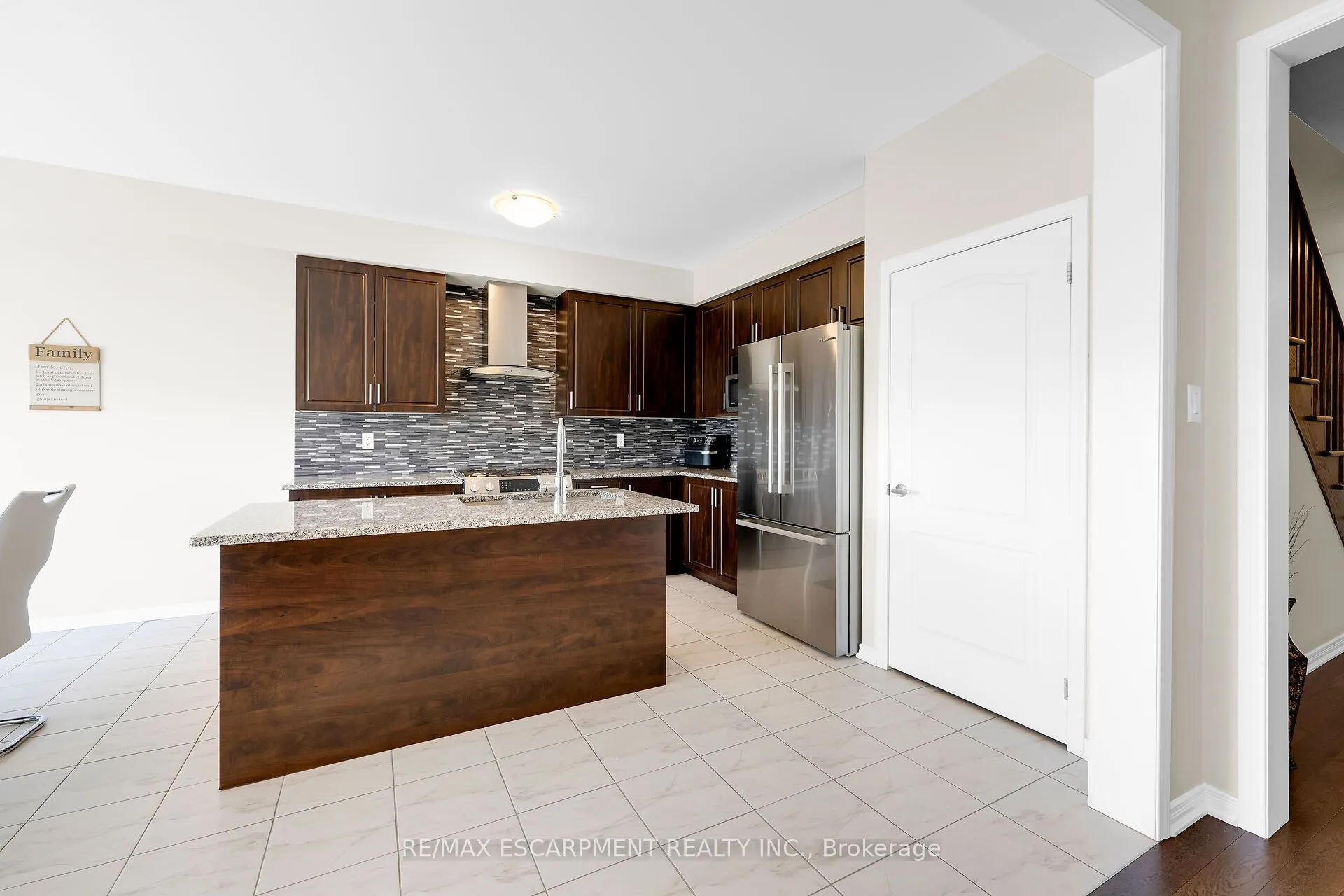 12 Midhurst Heights