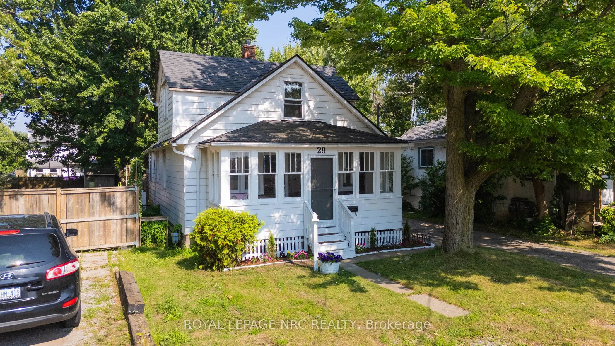 29 Erie Street