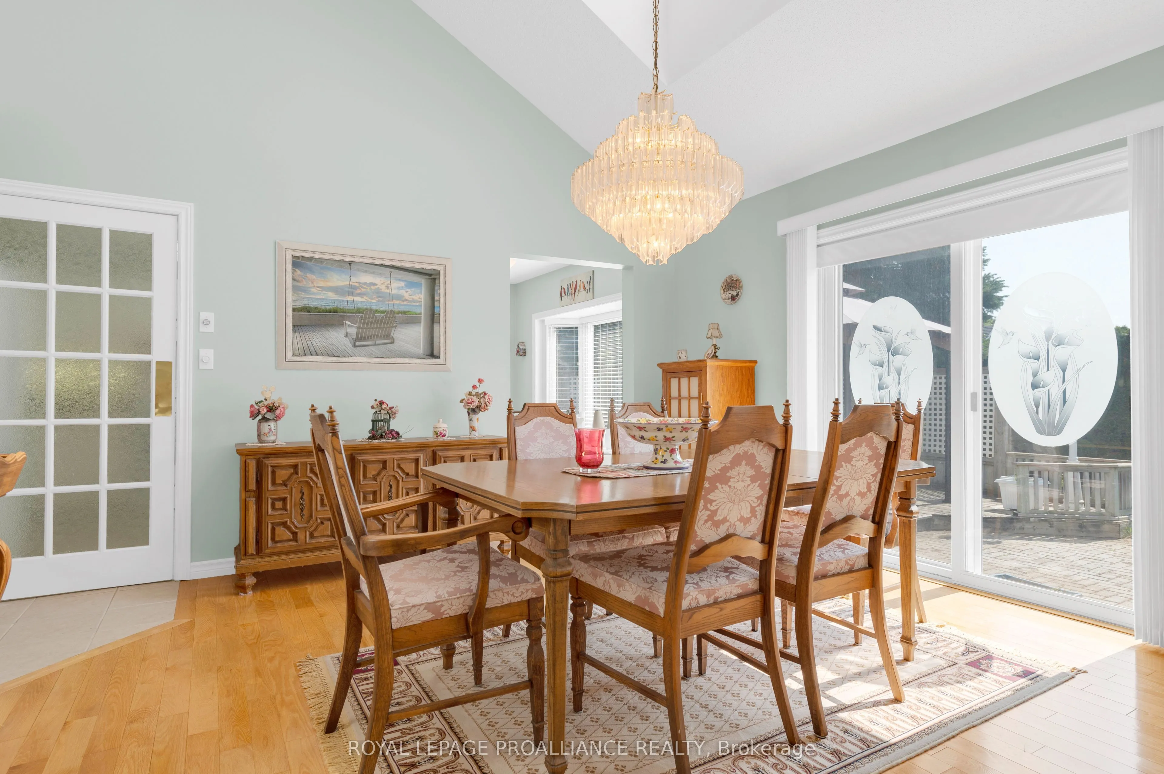12 Nesbitt Drive