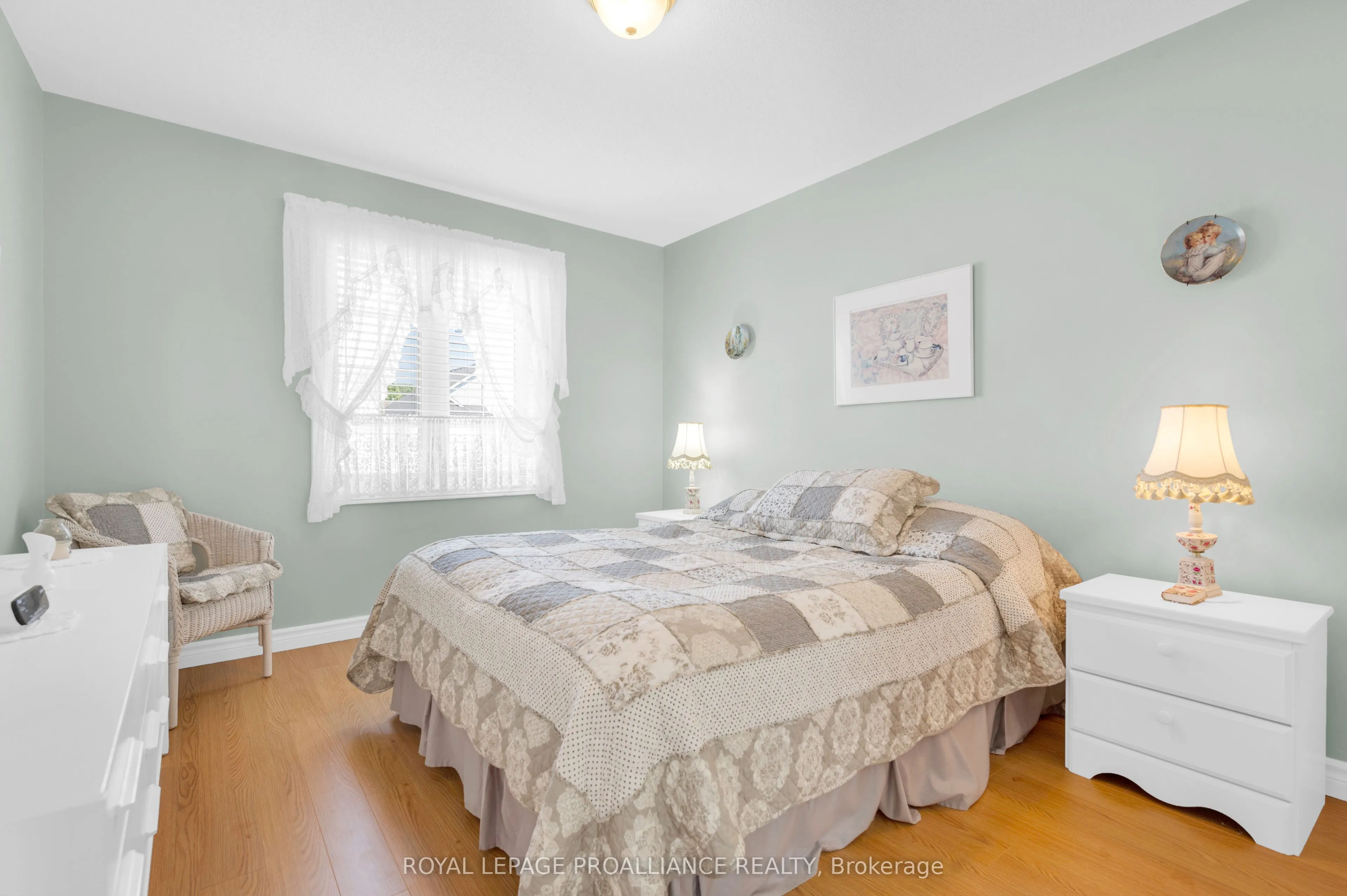12 Nesbitt Drive