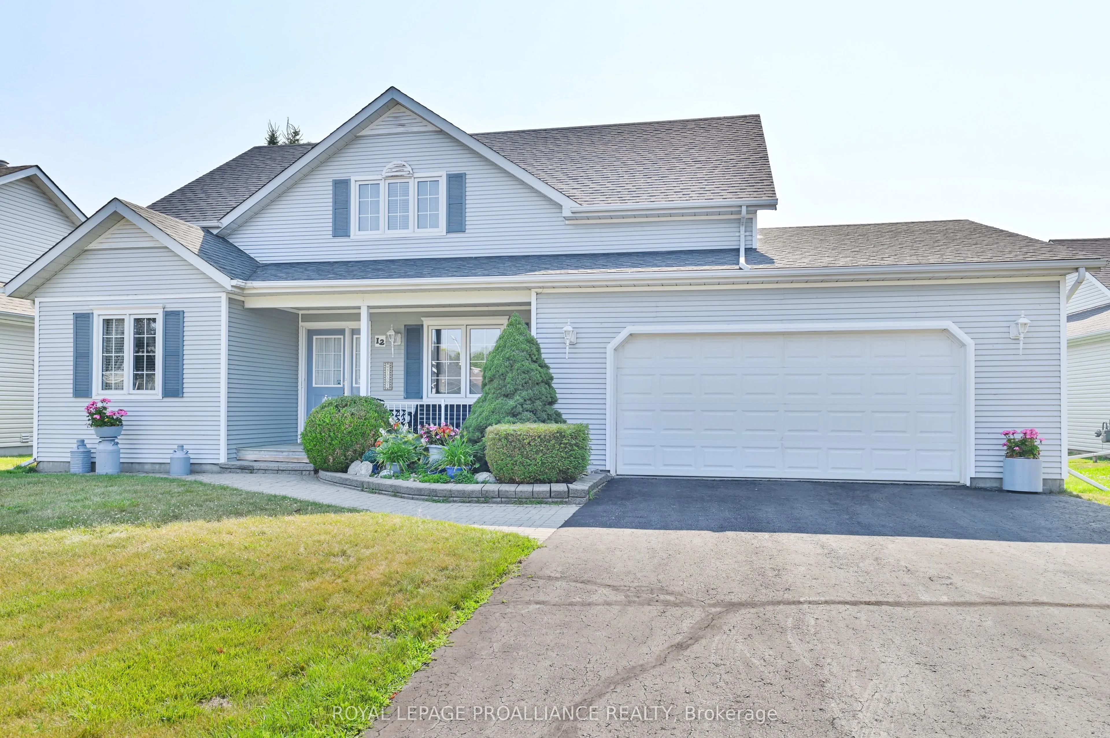 12 Nesbitt Drive
