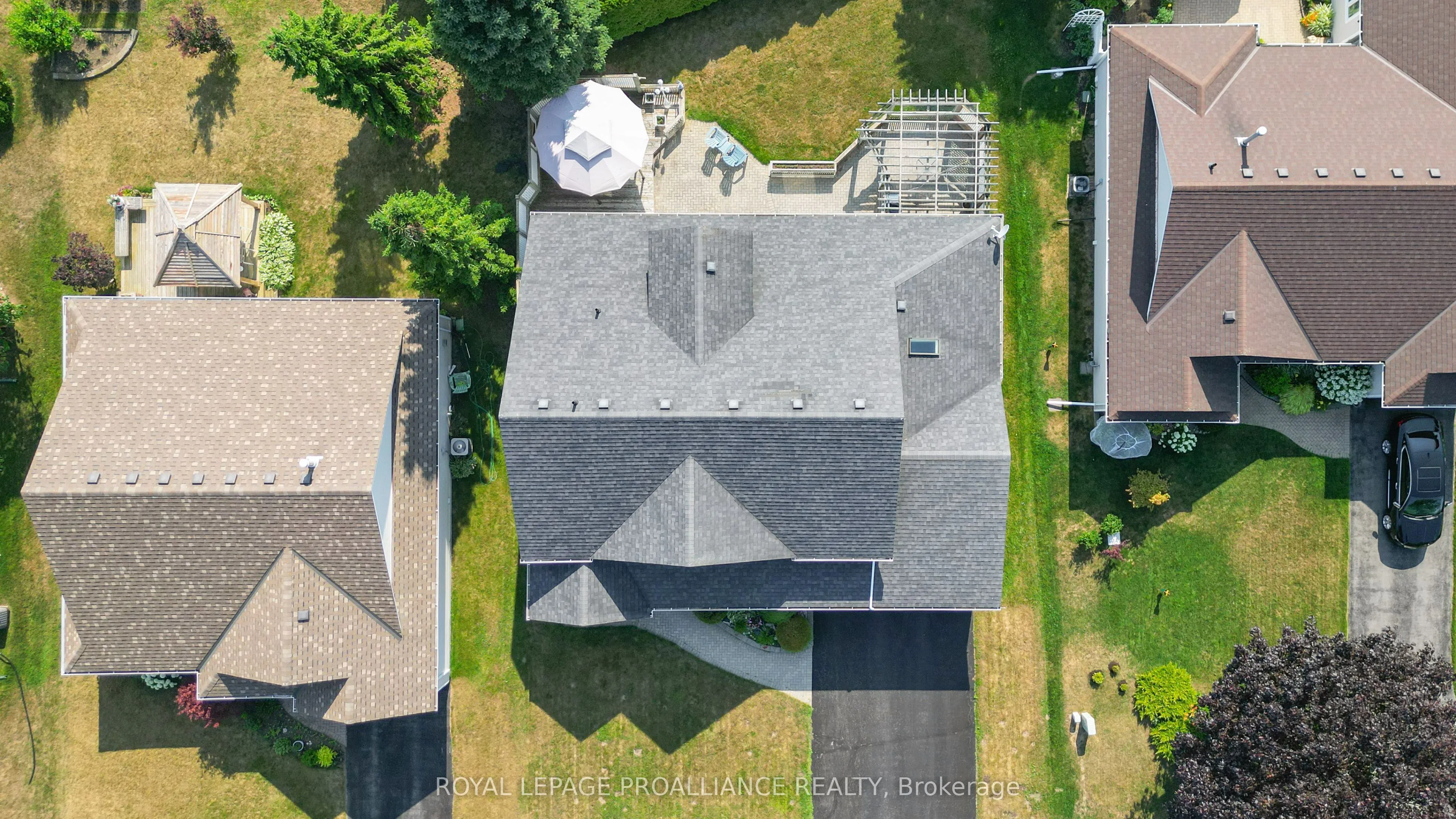 12 Nesbitt Drive