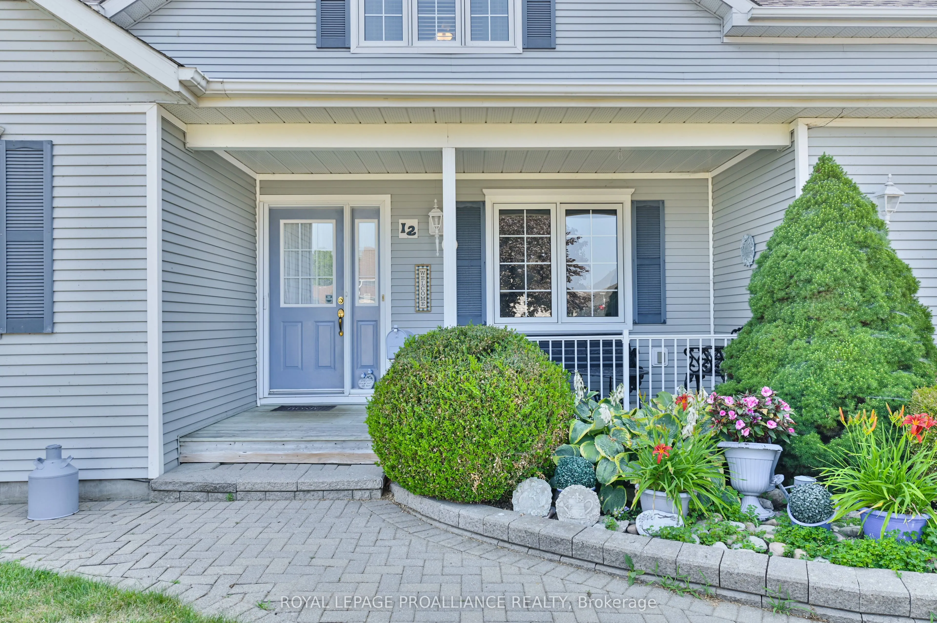 12 Nesbitt Drive