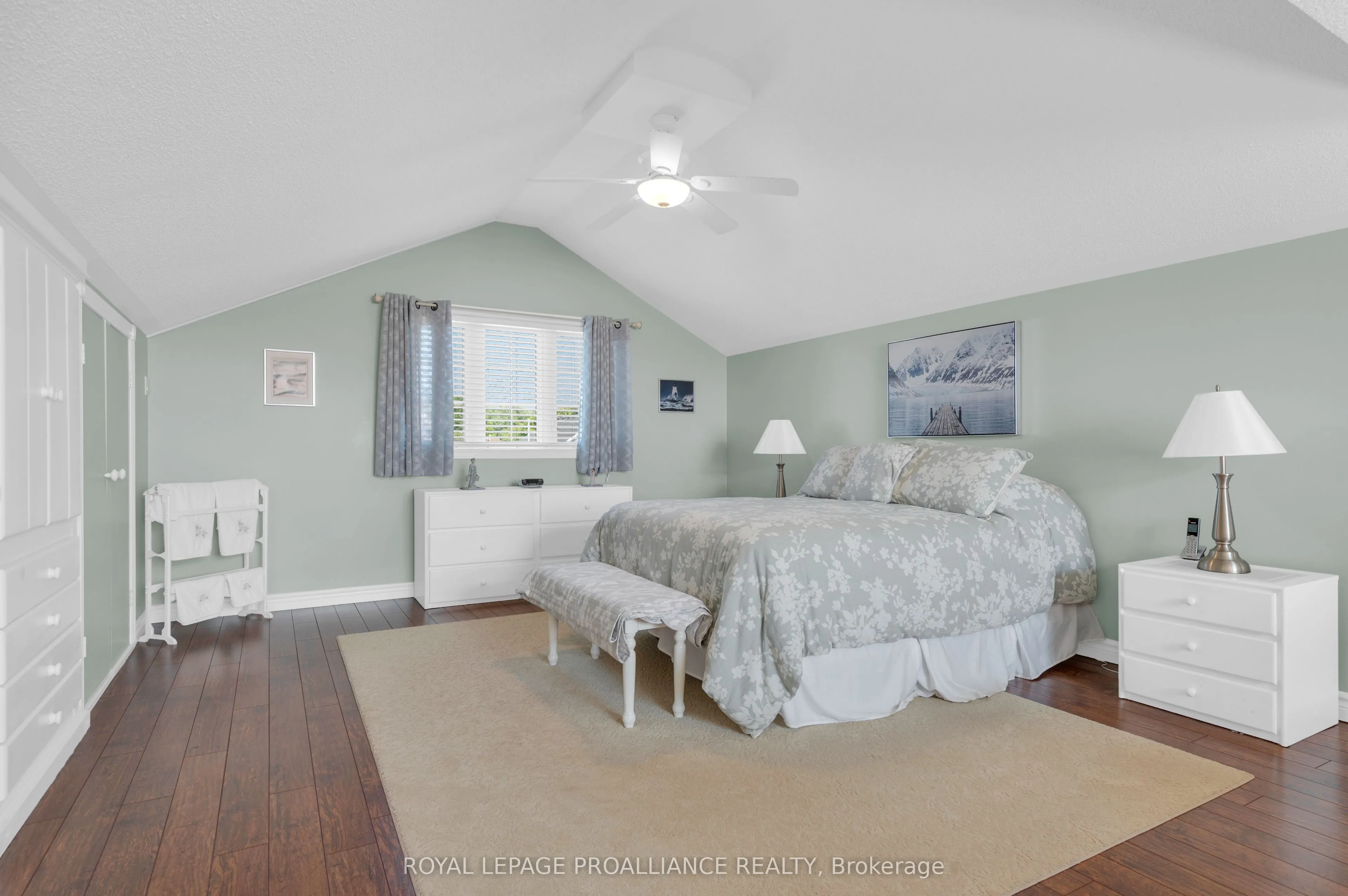 12 Nesbitt Drive