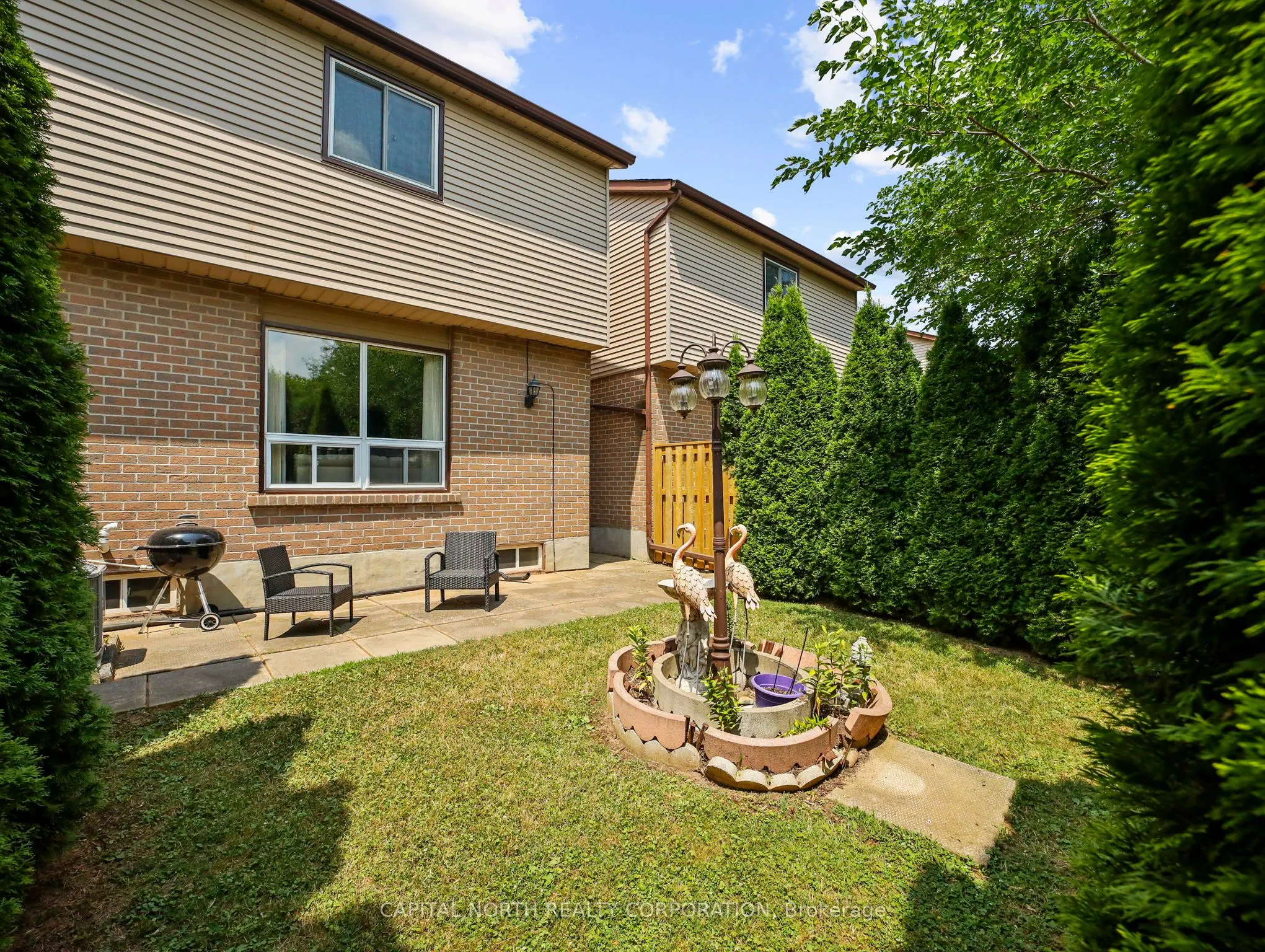 618 Barton Street, #9