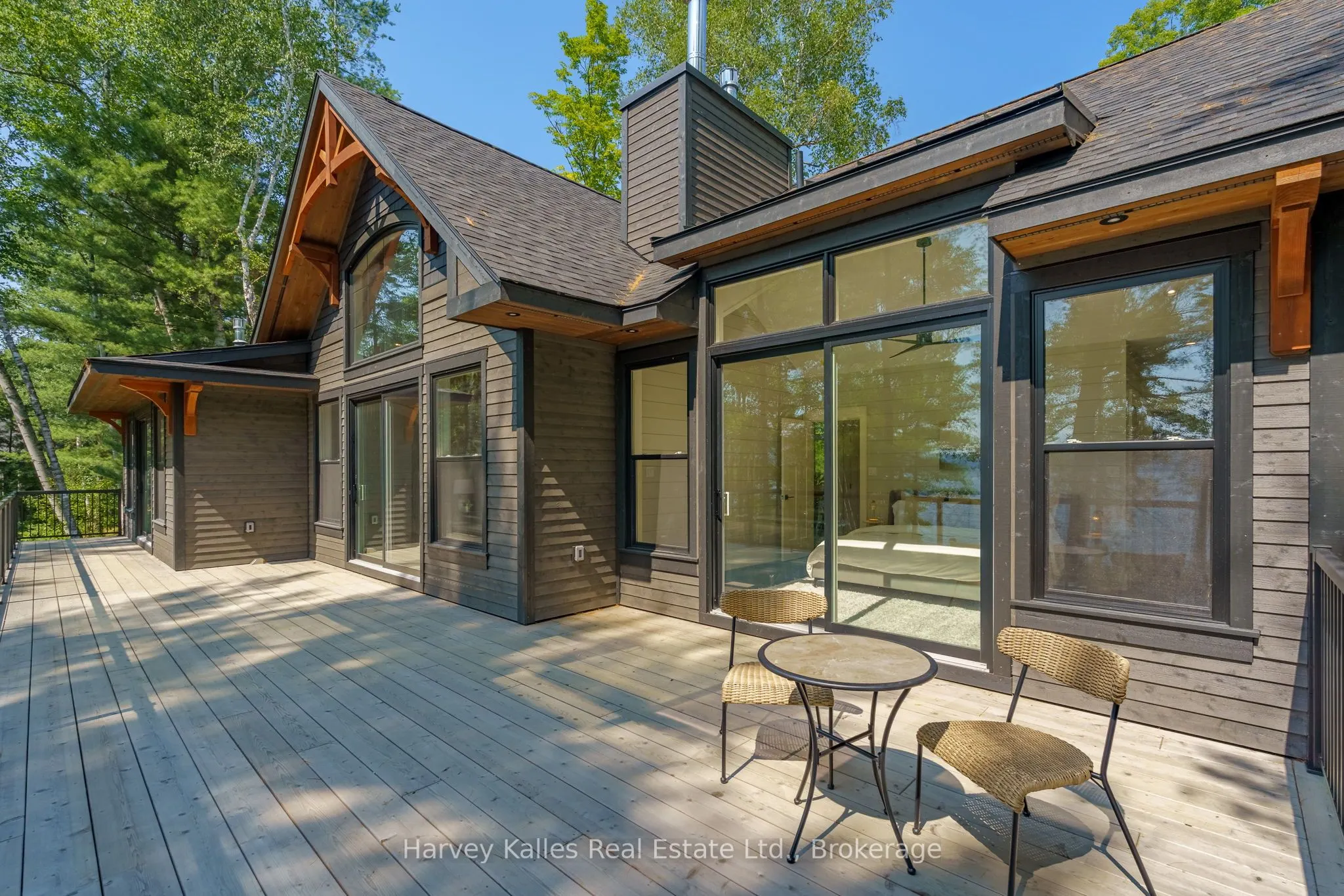 1204 Seabreeze Road