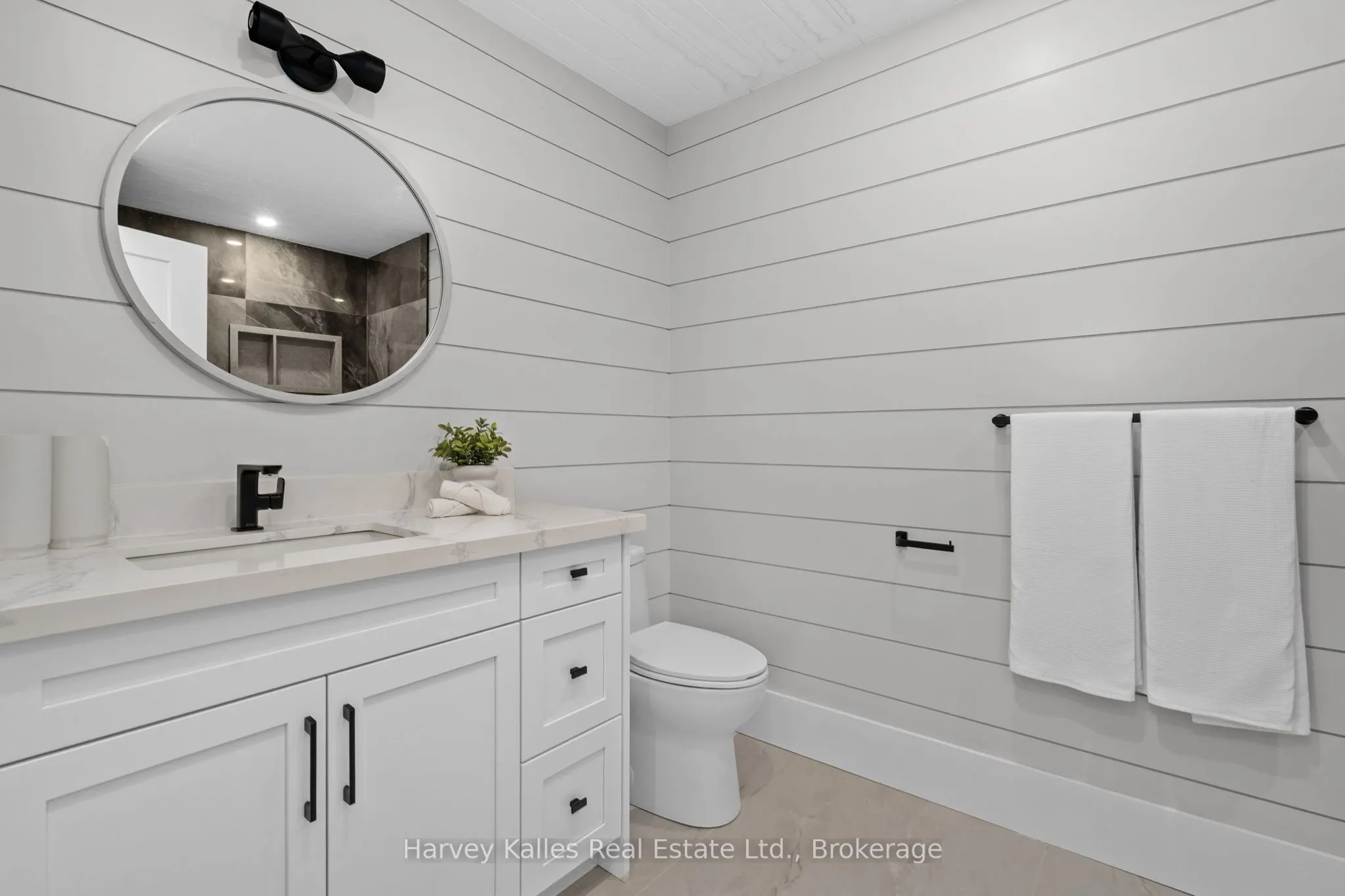 1204 Seabreeze Road