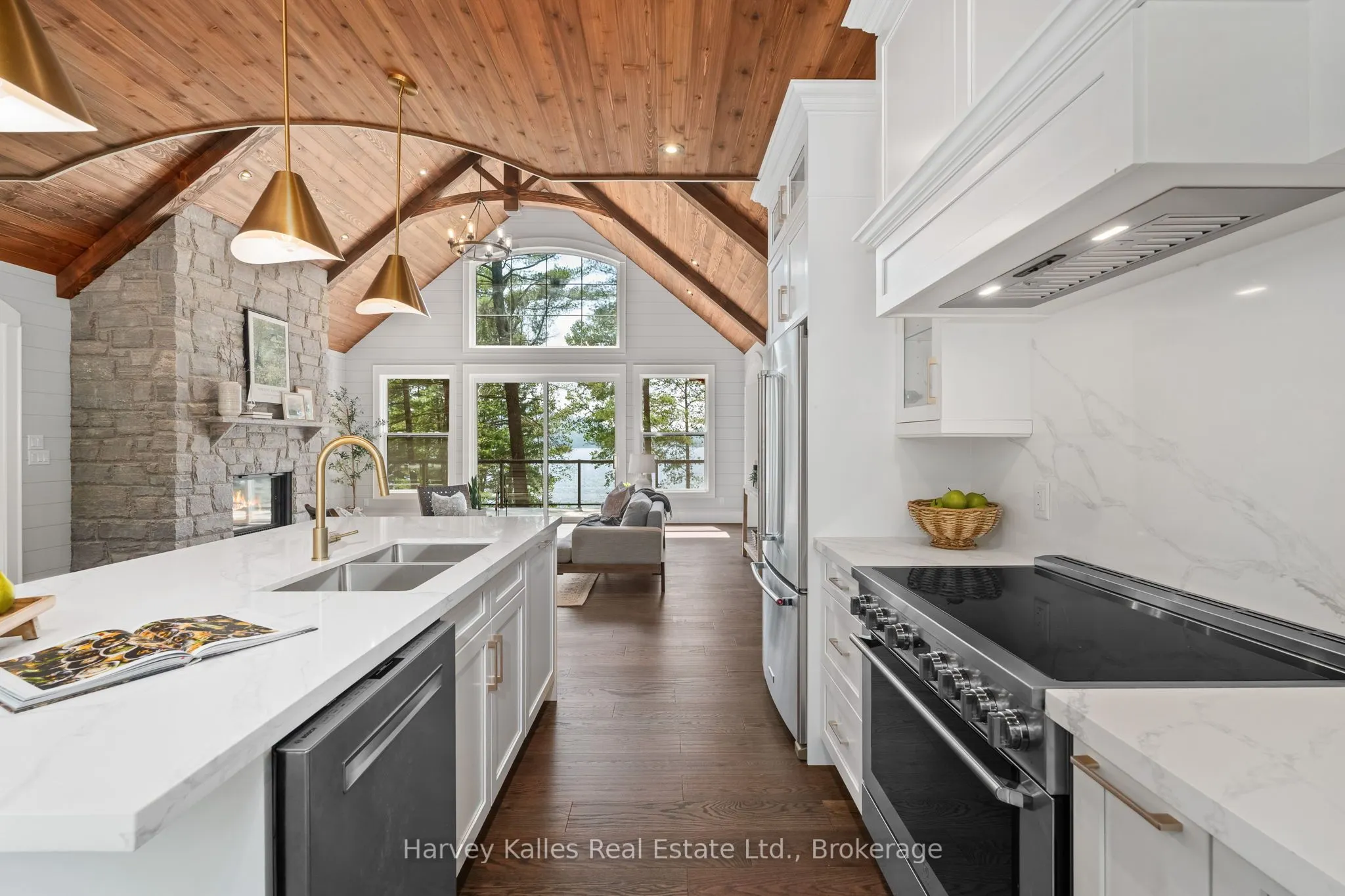 1204 Seabreeze Road
