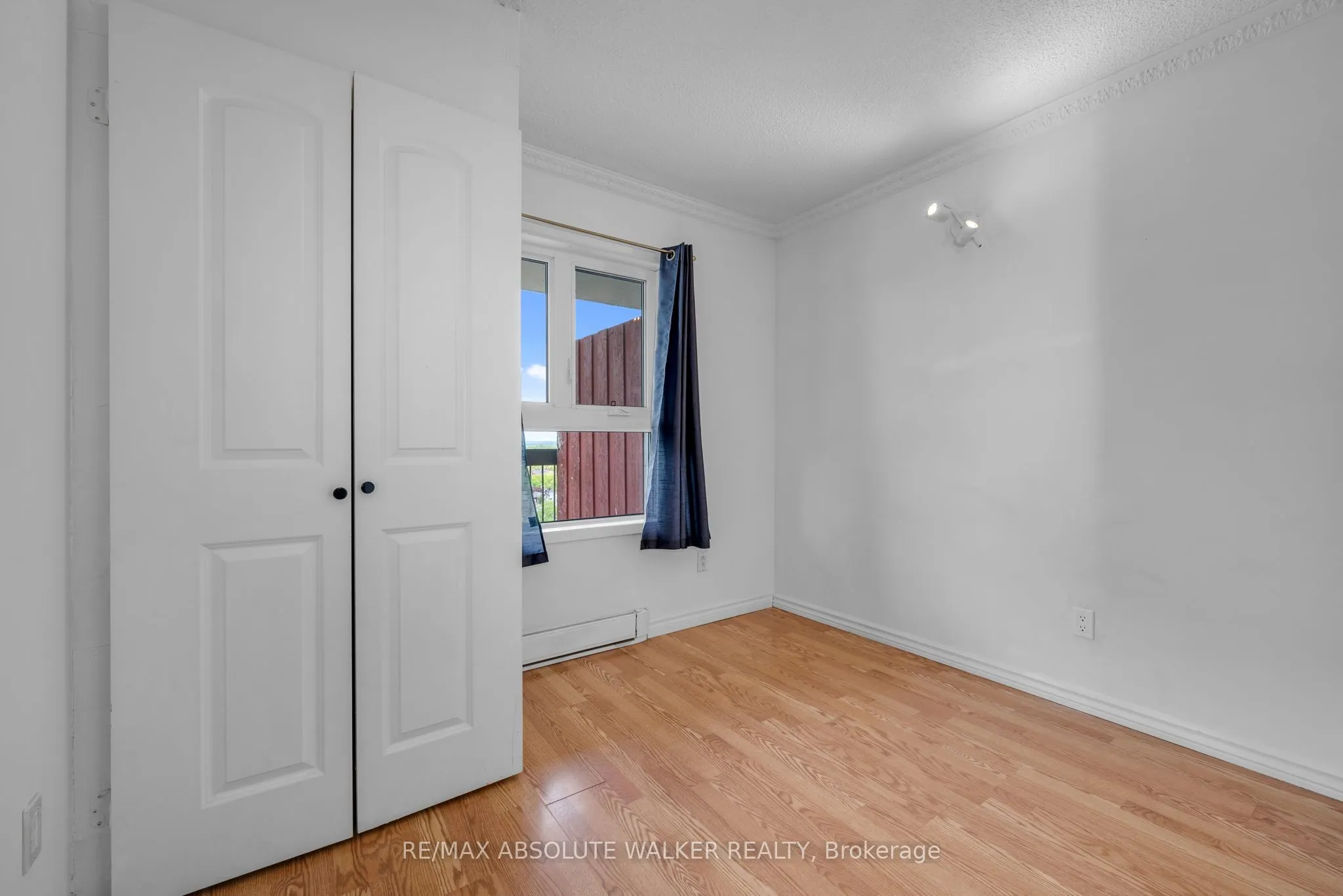 158C McArthur Avenue, #1606