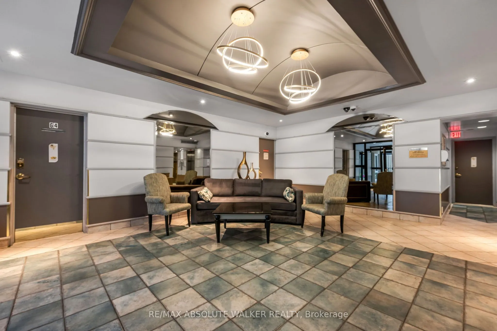 158C McArthur Avenue, #1606