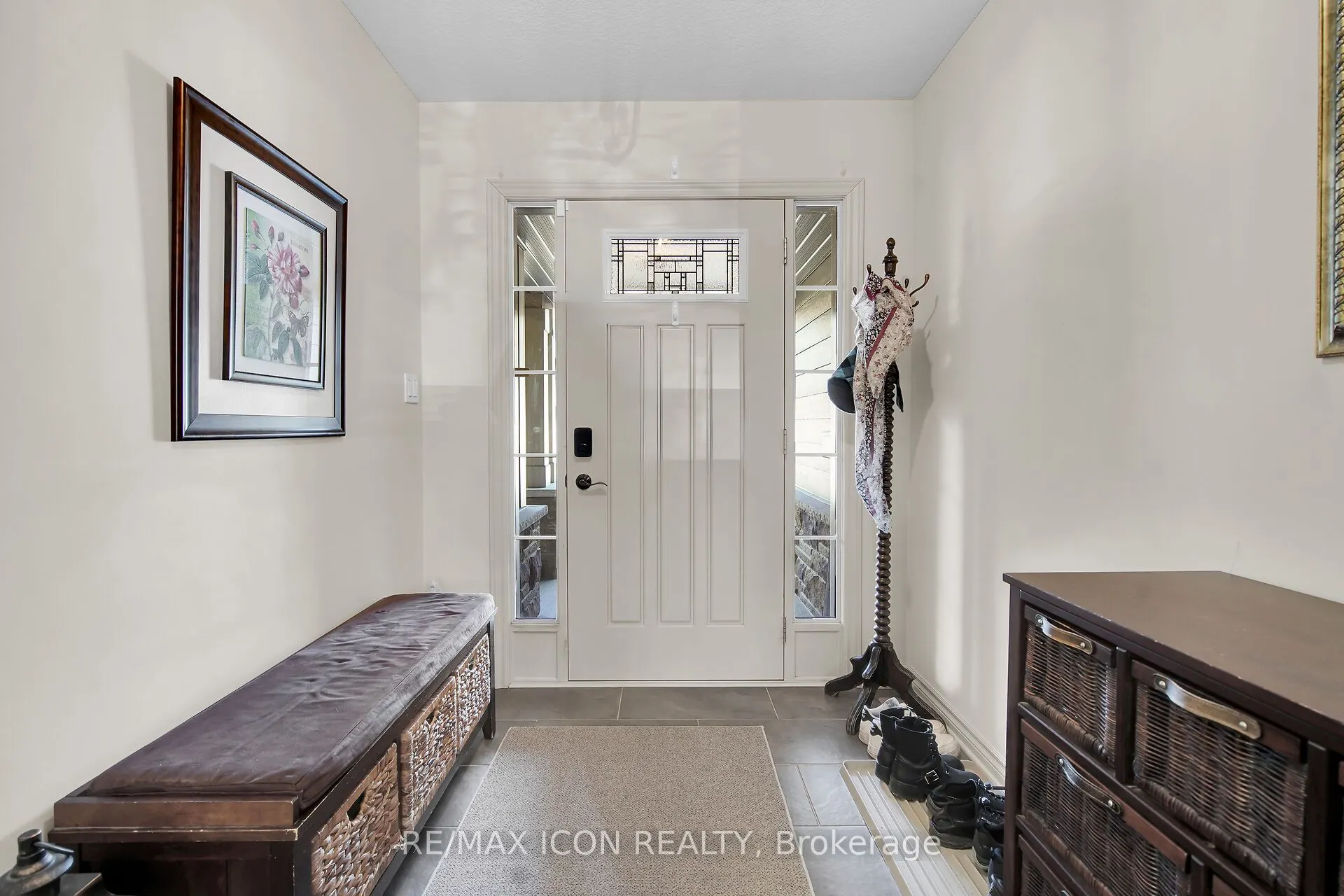 17 Tanager Place